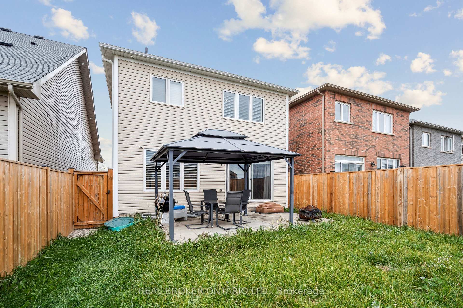 Photo 26 of 14 Legacy Lane, Thorold, Hurricane/Merrittville — HOMEH