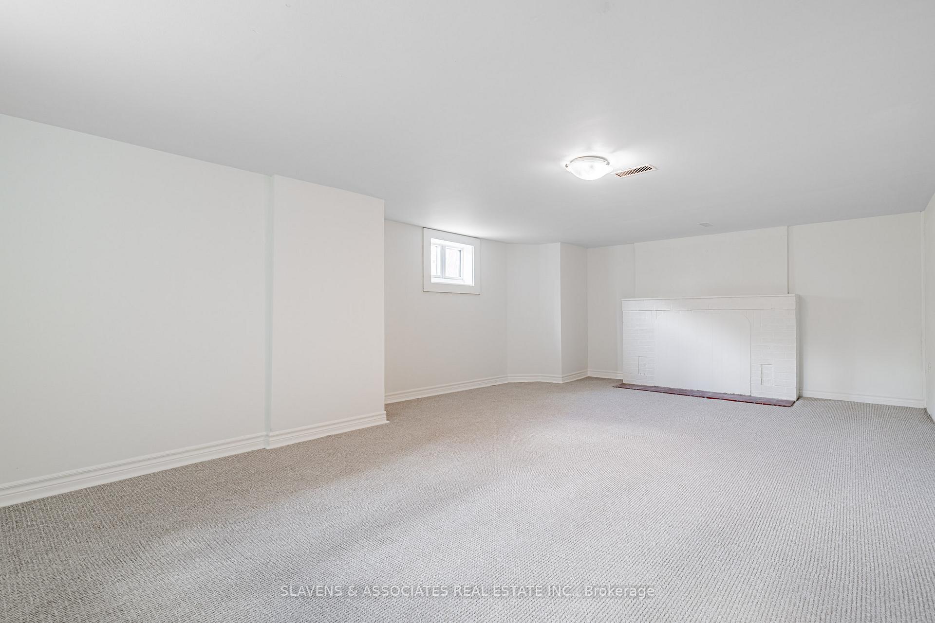 Photo 22 of 523 Glengarry Avenue, Toronto, Bedford Park-Nortown — HOMEH