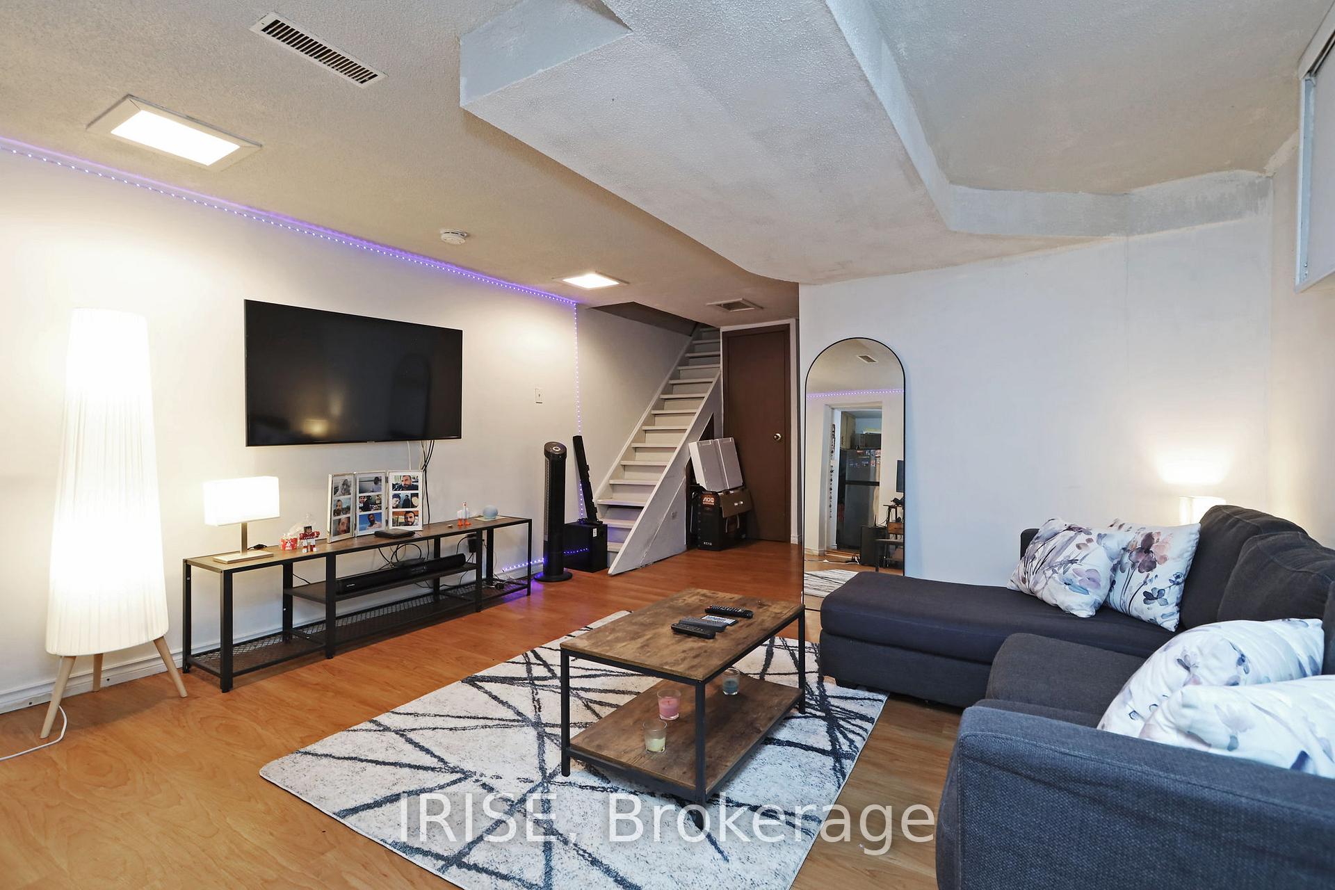 Photo 33 of 112 Donlands Avenue, Toronto, Danforth — HOMEH