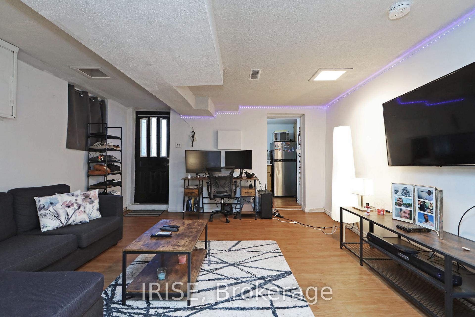 Photo 35 of 112 Donlands Avenue, Toronto, Danforth — HOMEH