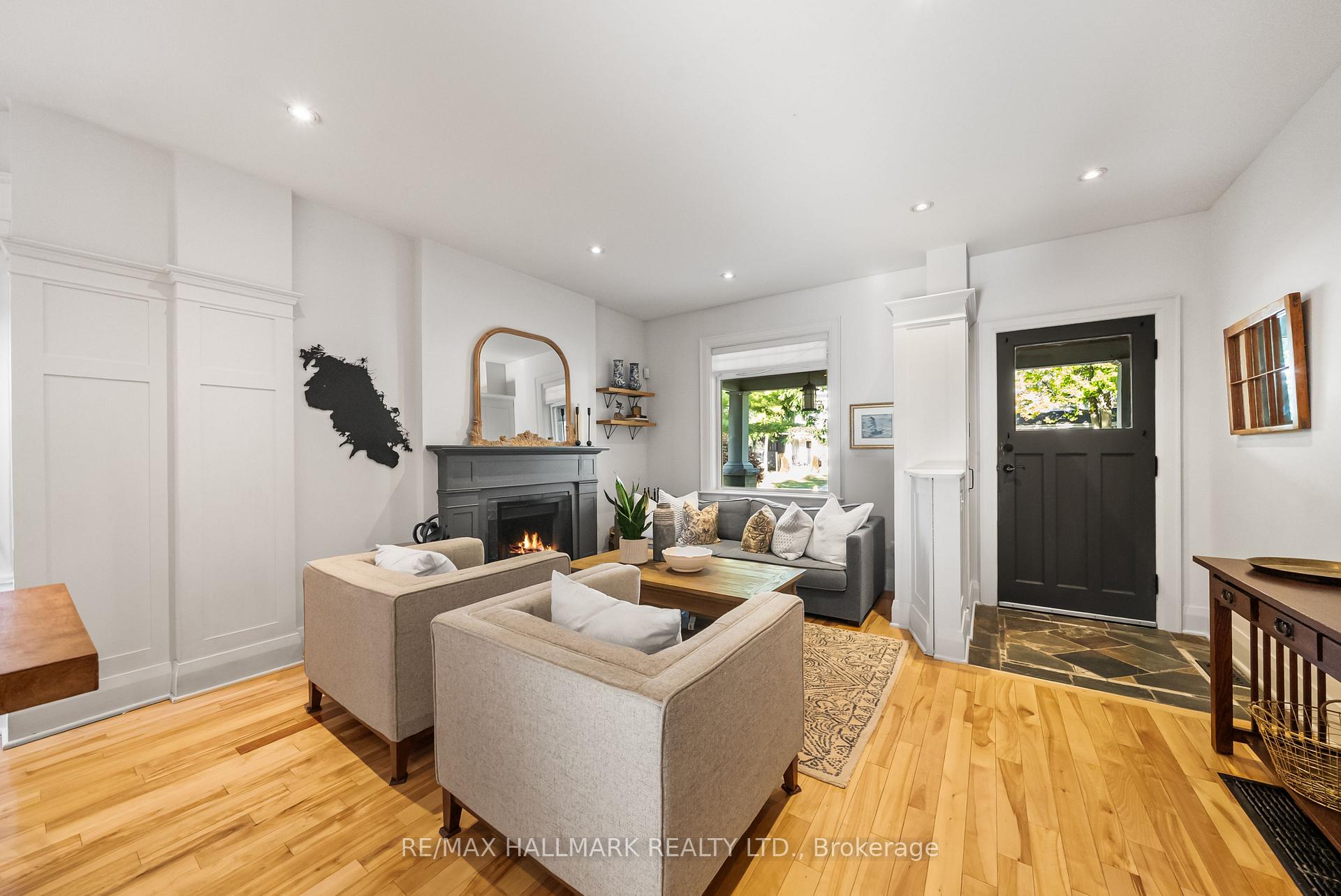 Photo 7 of 106 Malvern Avenue, Toronto, East End-Danforth — HOMEH