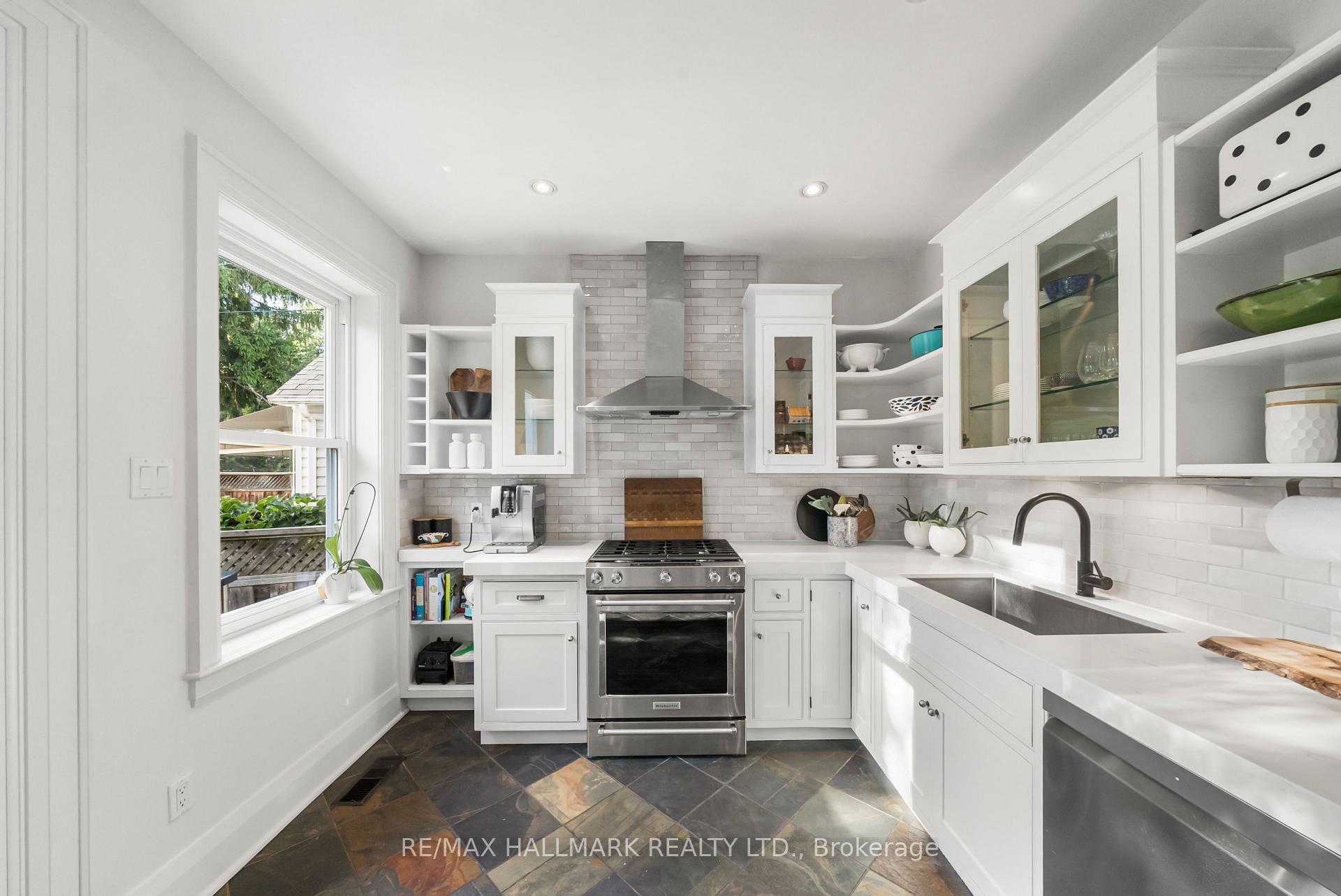 Photo 14 of 106 Malvern Avenue, Toronto, East End-Danforth — HOMEH