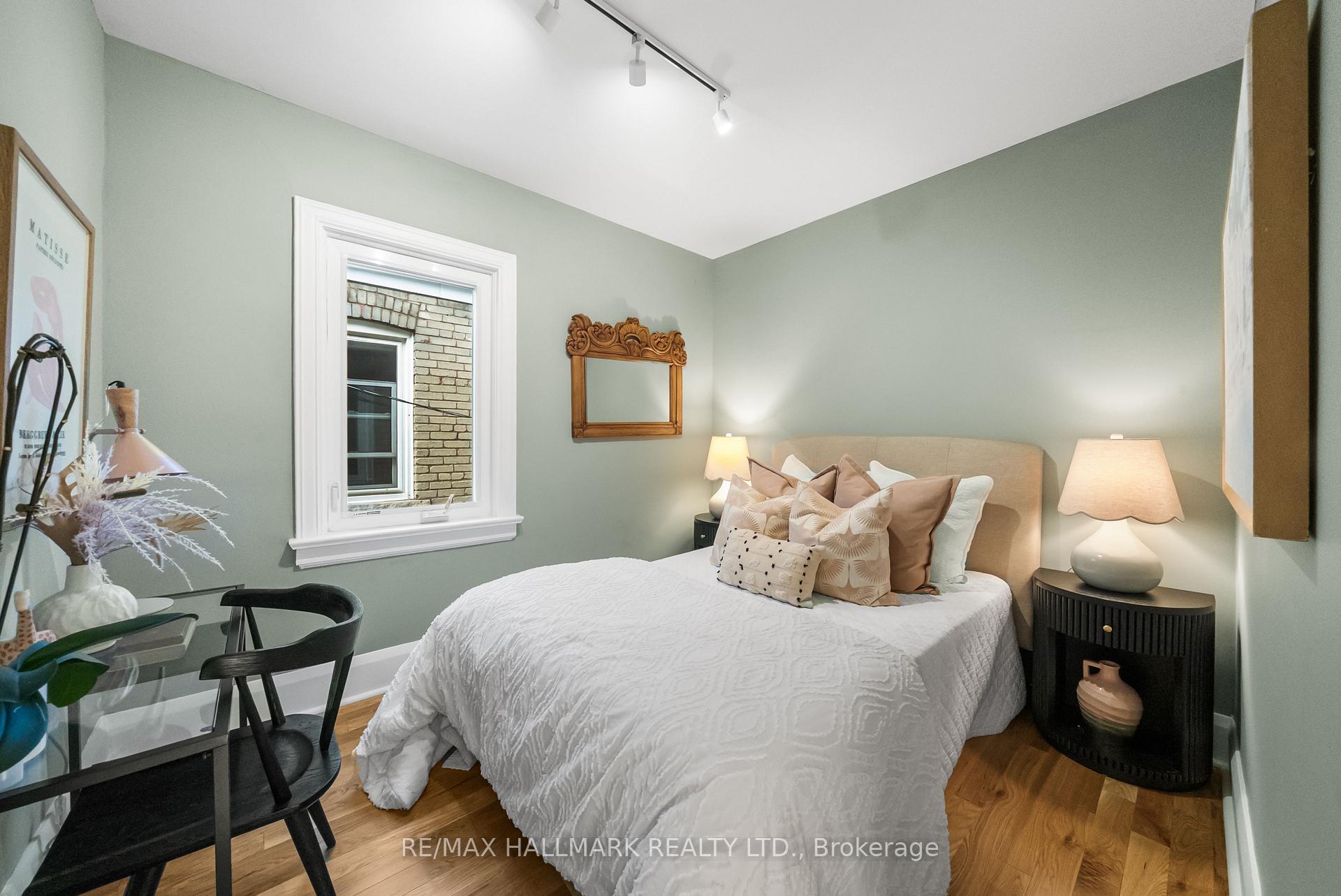 Photo 25 of 106 Malvern Avenue, Toronto, East End-Danforth — HOMEH