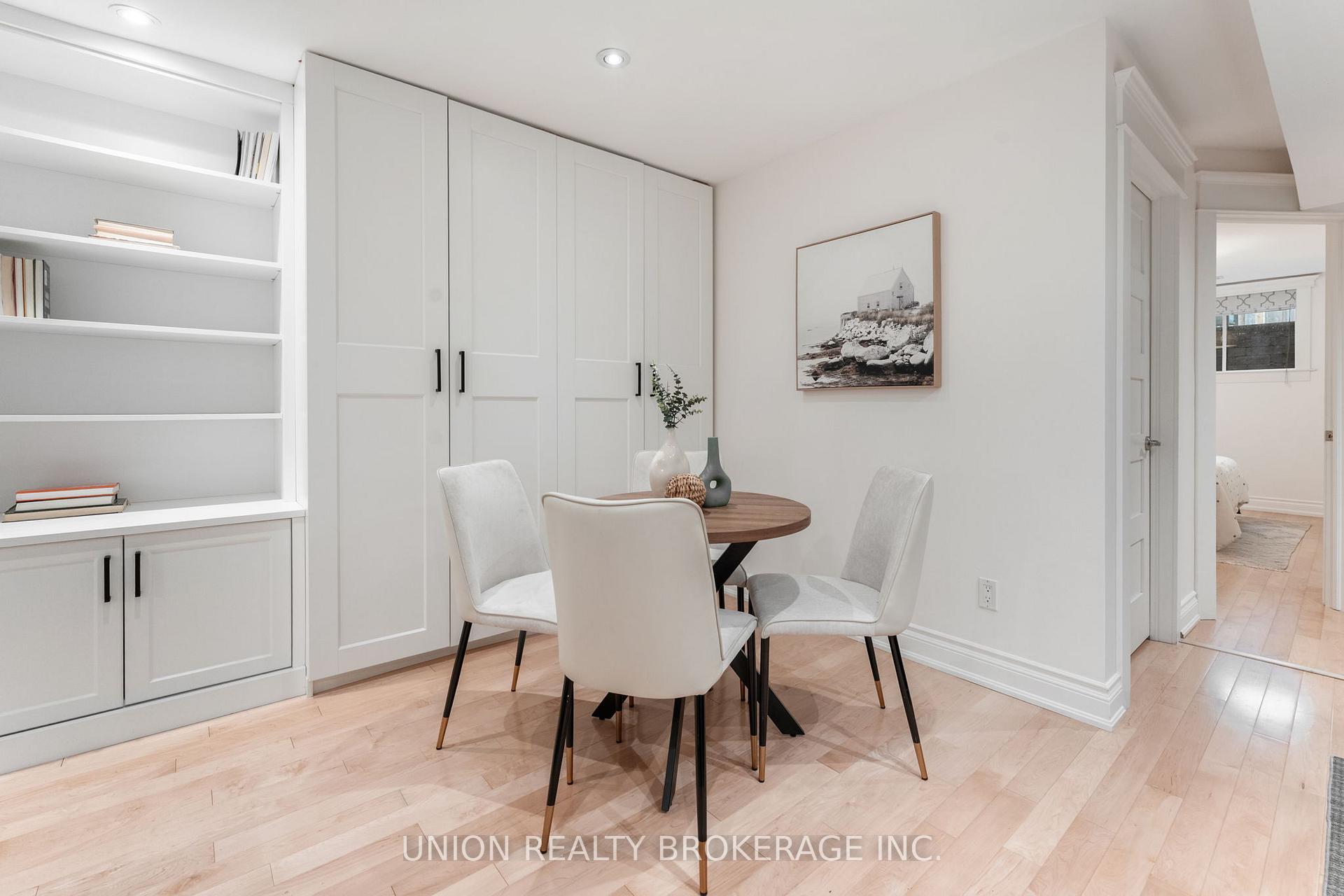 Photo 27 of 36 Hunter Street, Toronto, Blake-Jones — HOMEH