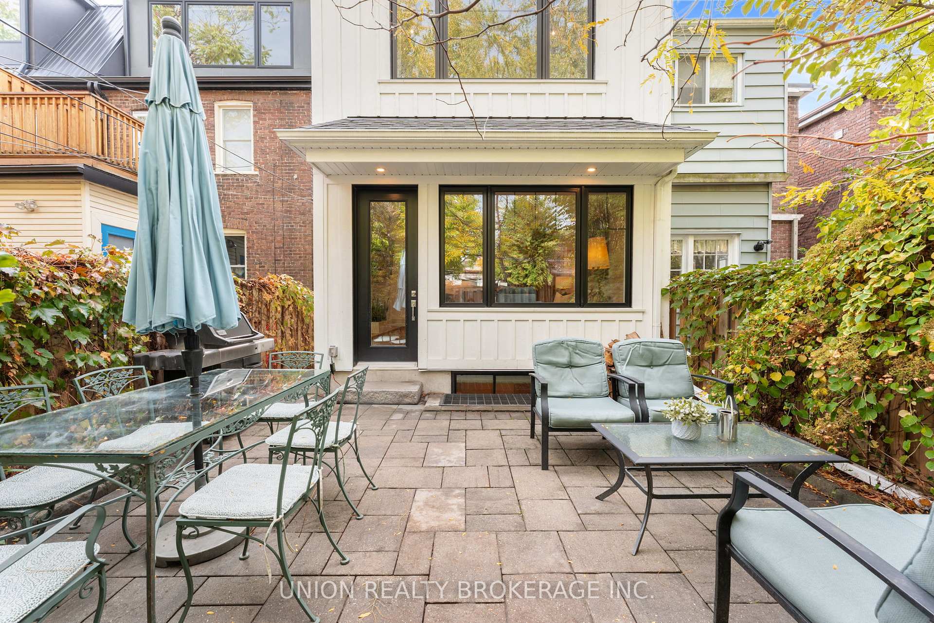 Photo 33 of 36 Hunter Street, Toronto, Blake-Jones — HOMEH