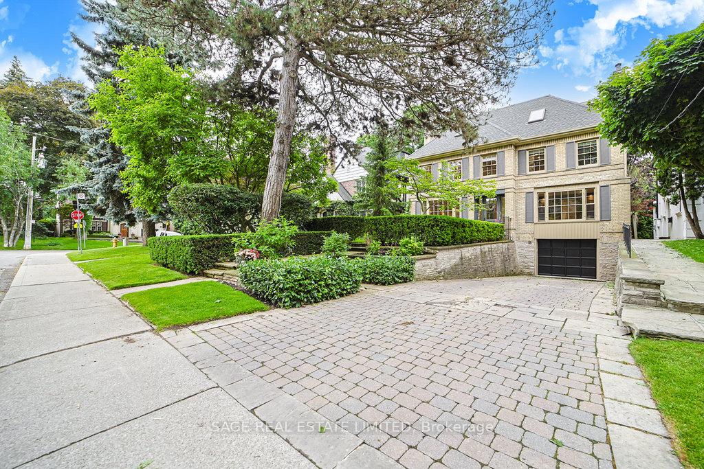 Photo 2 of 4 Garland Avenue, Toronto, Lawrence Park South — HOMEH