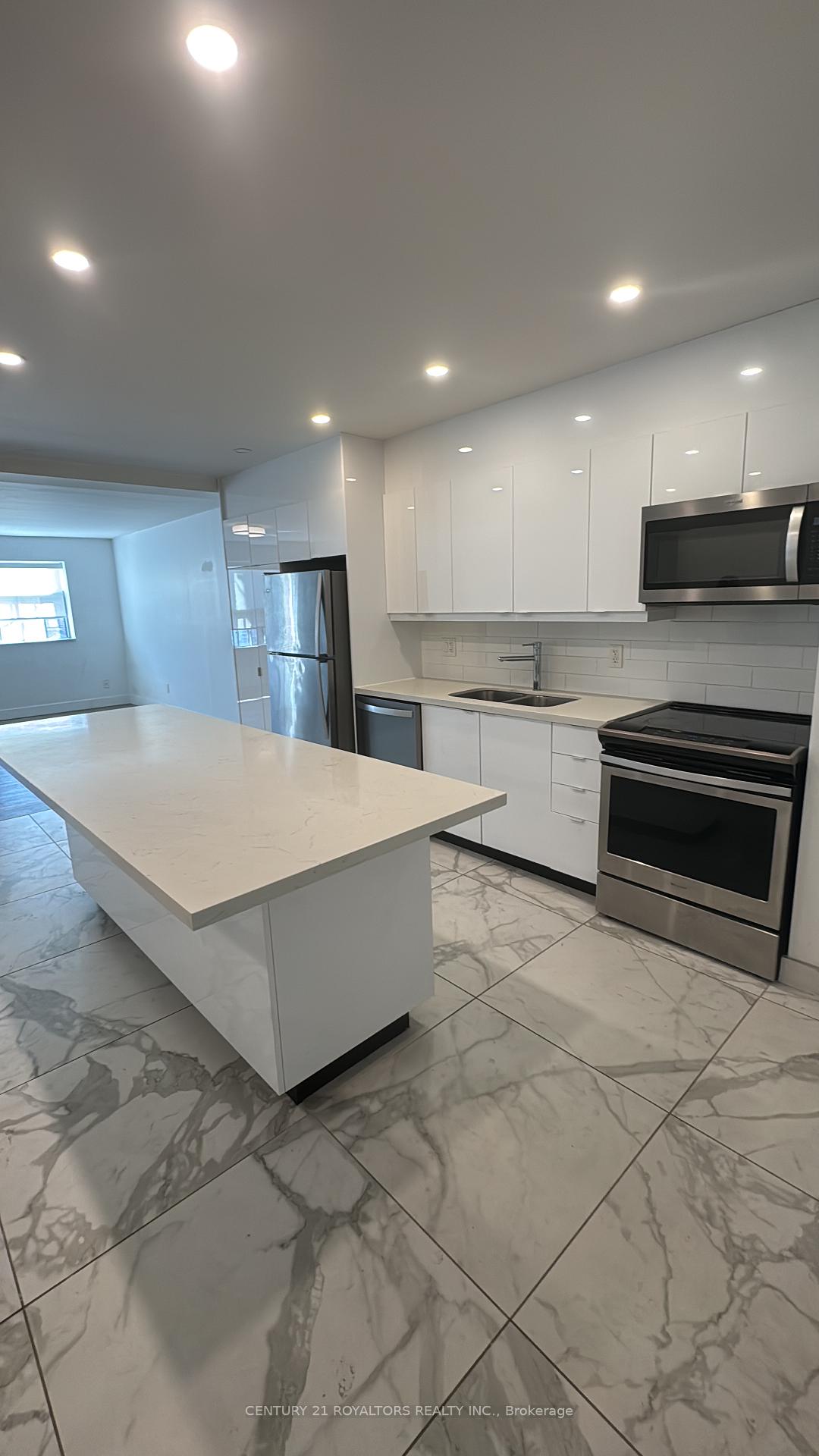 Photo 7 of Unit 1, 792 O'Connor Drive, Toronto, O'Connor-Parkview — HOMEH