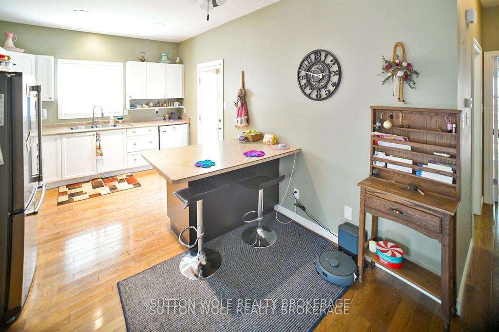 Photo 15 of Unit 42, 375 Scott Street E, Strathroy-Caradoc, SE — HOMEH