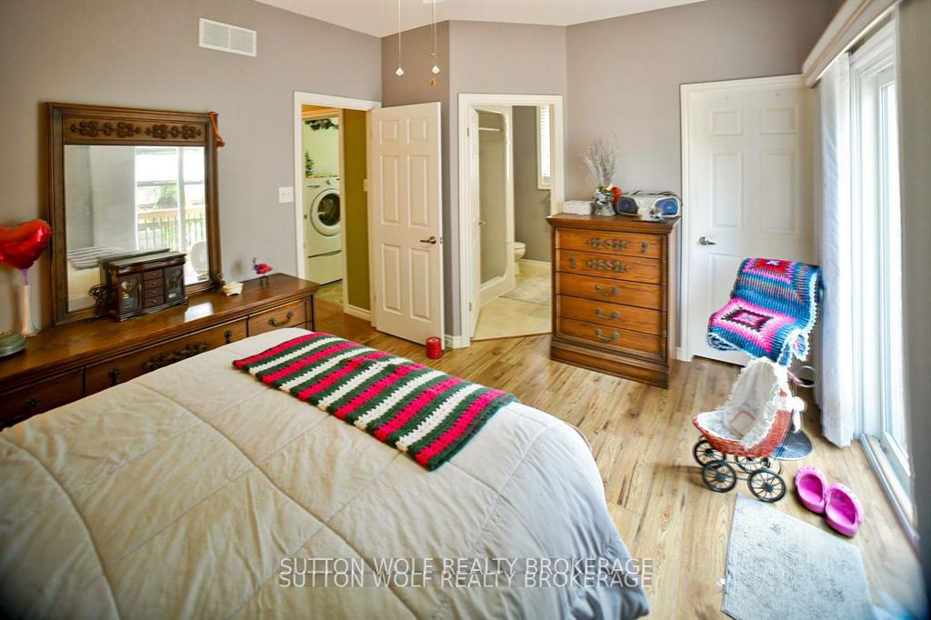 Photo 24 of Unit 42, 375 Scott Street E, Strathroy-Caradoc, SE — HOMEH