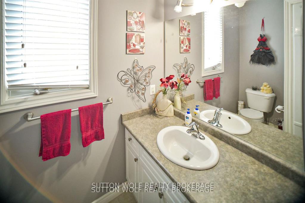 Photo 25 of Unit 42, 375 Scott Street E, Strathroy-Caradoc, SE — HOMEH