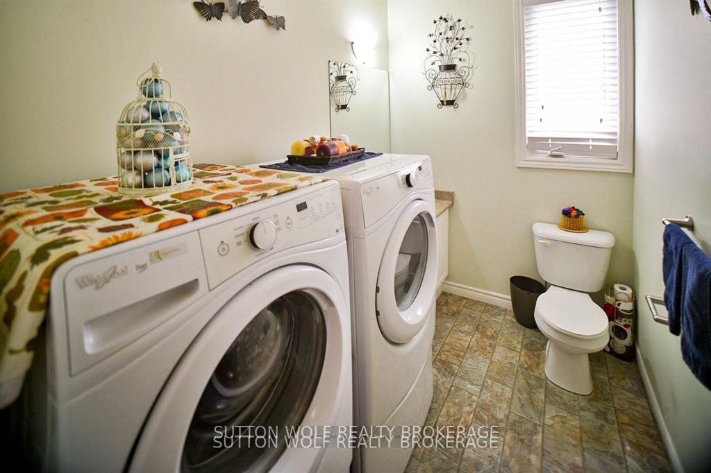 Photo 27 of Unit 42, 375 Scott Street E, Strathroy-Caradoc, SE — HOMEH