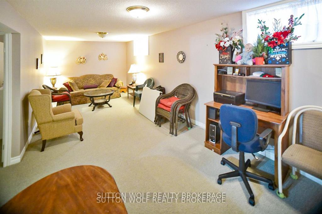 Photo 28 of Unit 42, 375 Scott Street E, Strathroy-Caradoc, SE — HOMEH