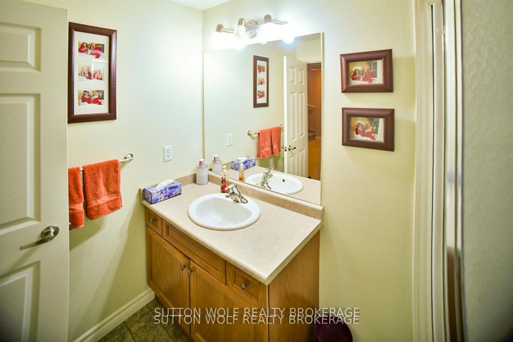Photo 31 of Unit 42, 375 Scott Street E, Strathroy-Caradoc, SE — HOMEH