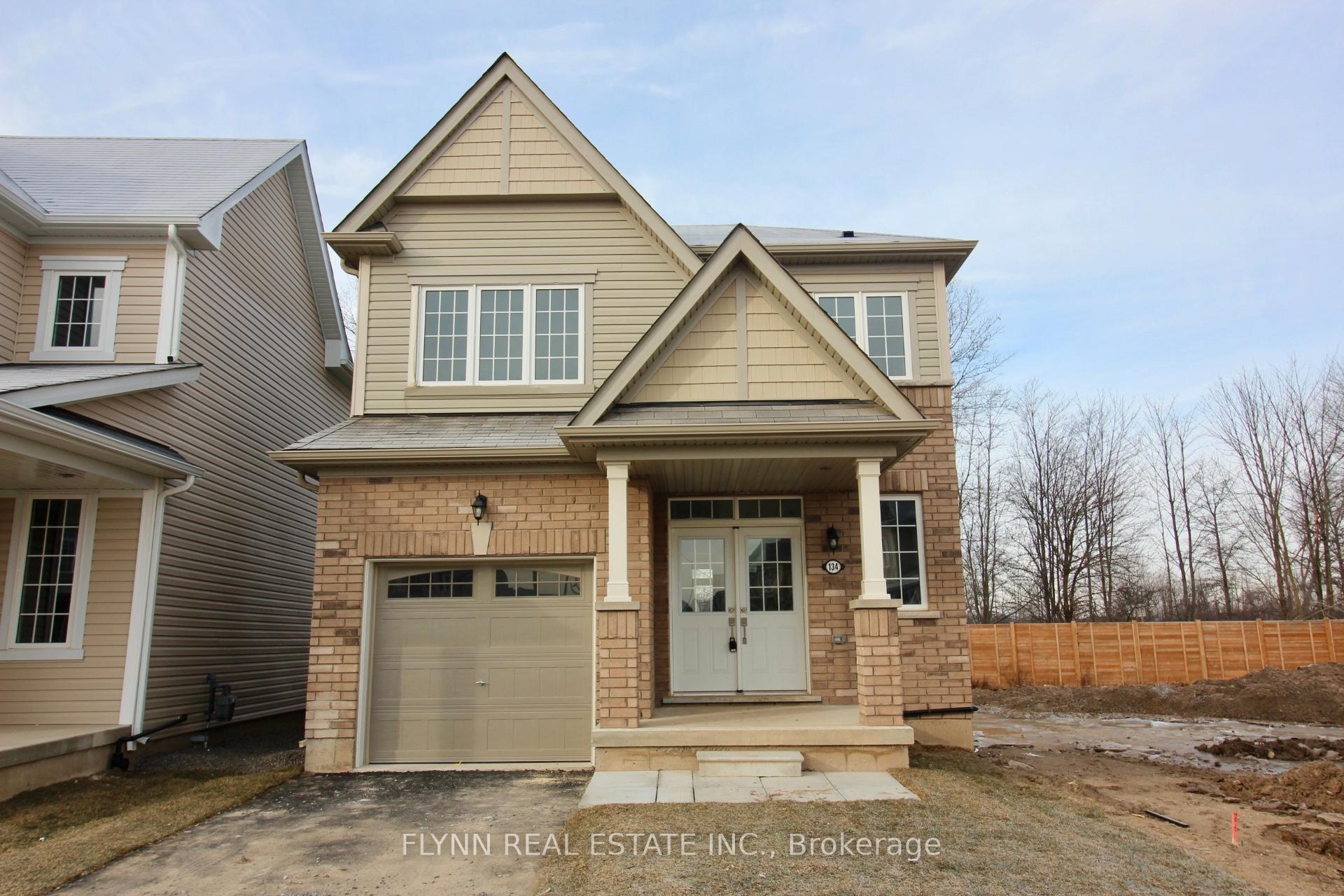 Photo 2 of 134 Esther Crescent, Thorold, Hurricane/Merrittville — HOMEH