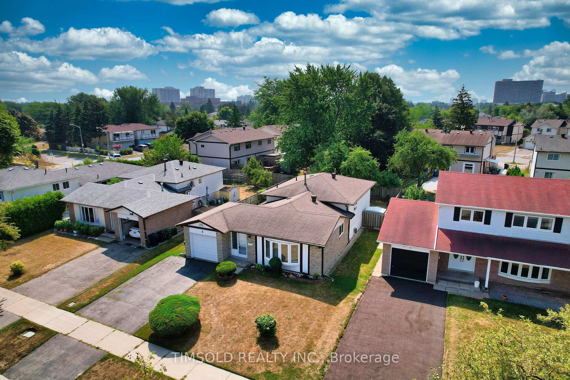 Photo 3 of 6 Lofthouse Square, Scarborough, L'Amoreaux — HOMEH