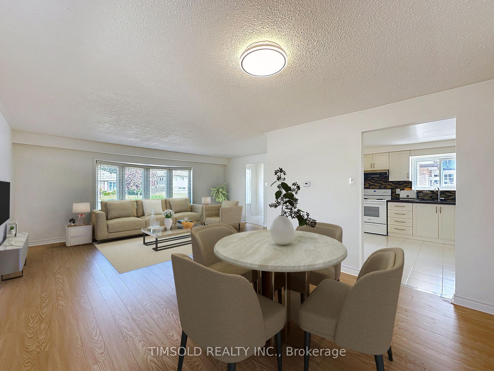 Photo 10 of 6 Lofthouse Square, Scarborough, L'Amoreaux — HOMEH
