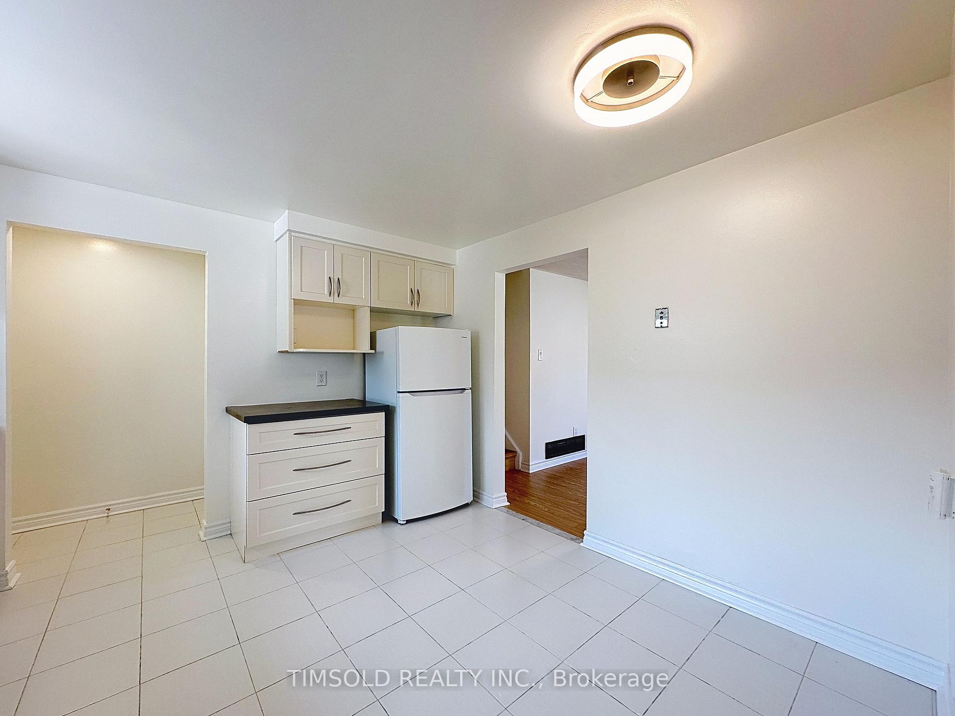Photo 13 of 6 Lofthouse Square, Scarborough, L'Amoreaux — HOMEH