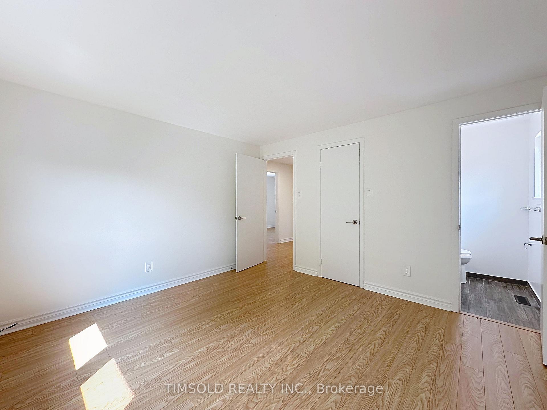 Photo 21 of 6 Lofthouse Square, Scarborough, L'Amoreaux — HOMEH