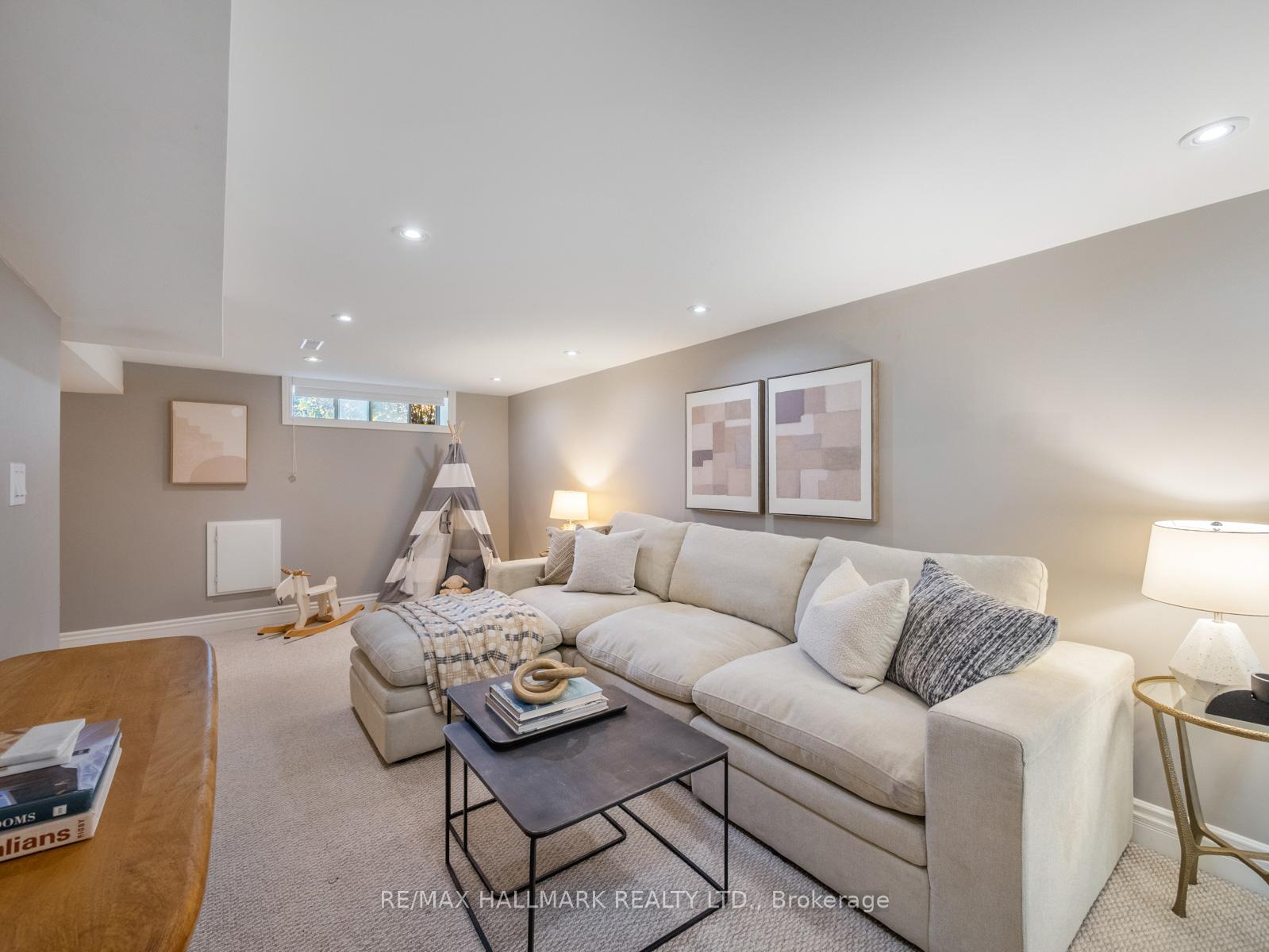 Photo 27 of 215 Golfview Avenue, Toronto, East End-Danforth — HOMEH