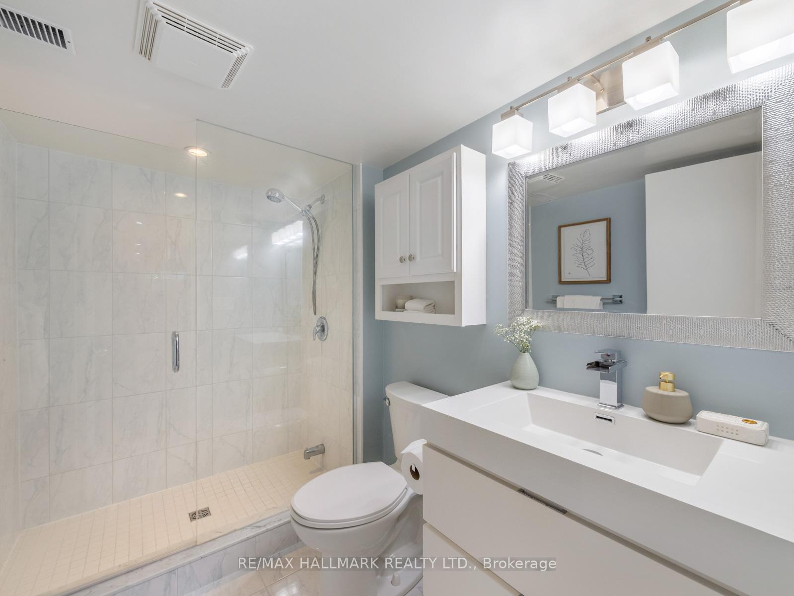Photo 29 of 215 Golfview Avenue, Toronto, East End-Danforth — HOMEH