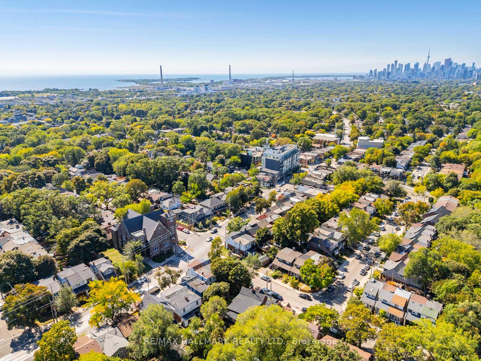 Photo 36 of 215 Golfview Avenue, Toronto, East End-Danforth — HOMEH