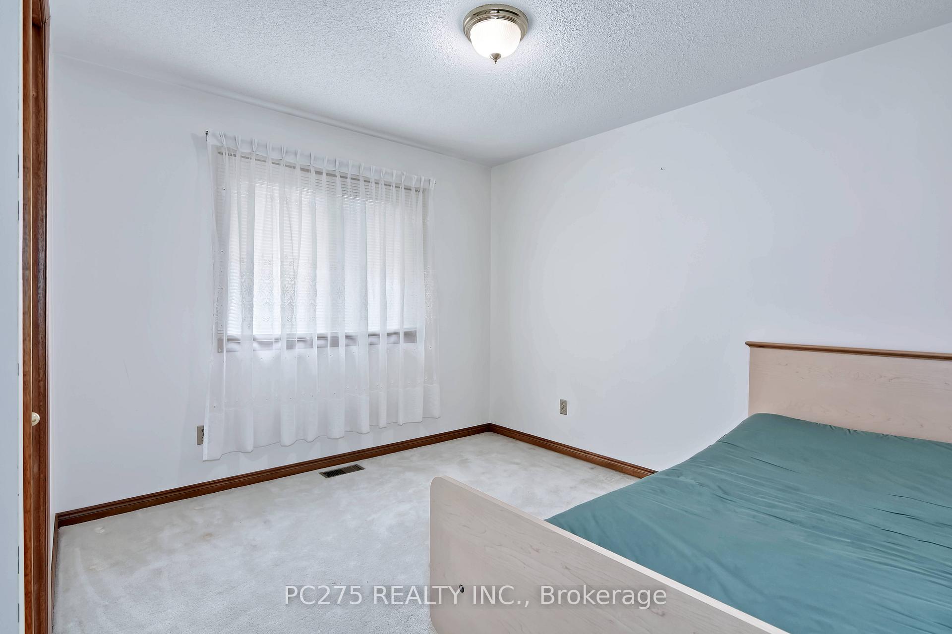 Photo 19 of 50 Bella Street, Strathroy-Caradoc, SE — HOMEH