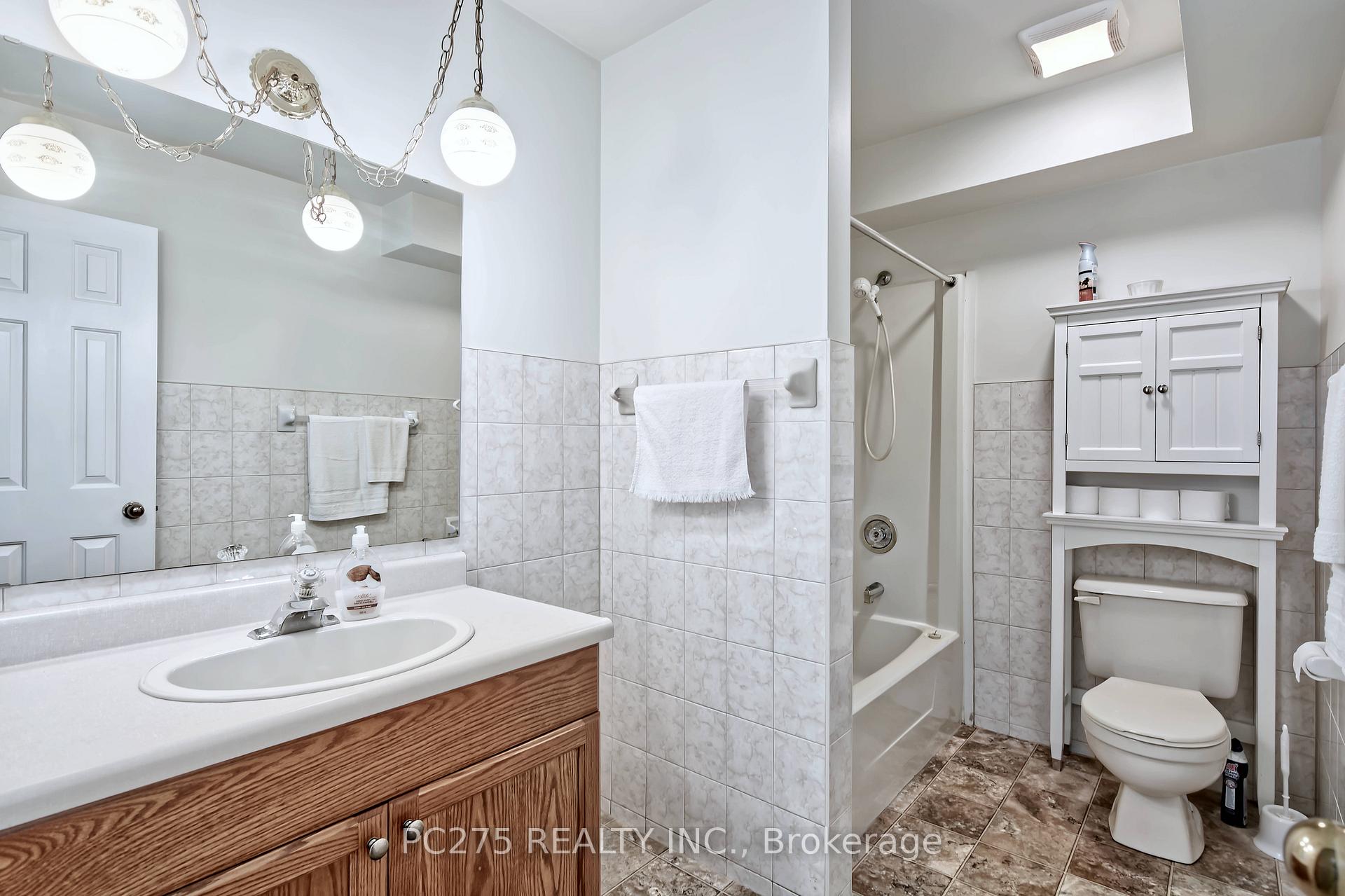 Photo 27 of 50 Bella Street, Strathroy-Caradoc, SE — HOMEH