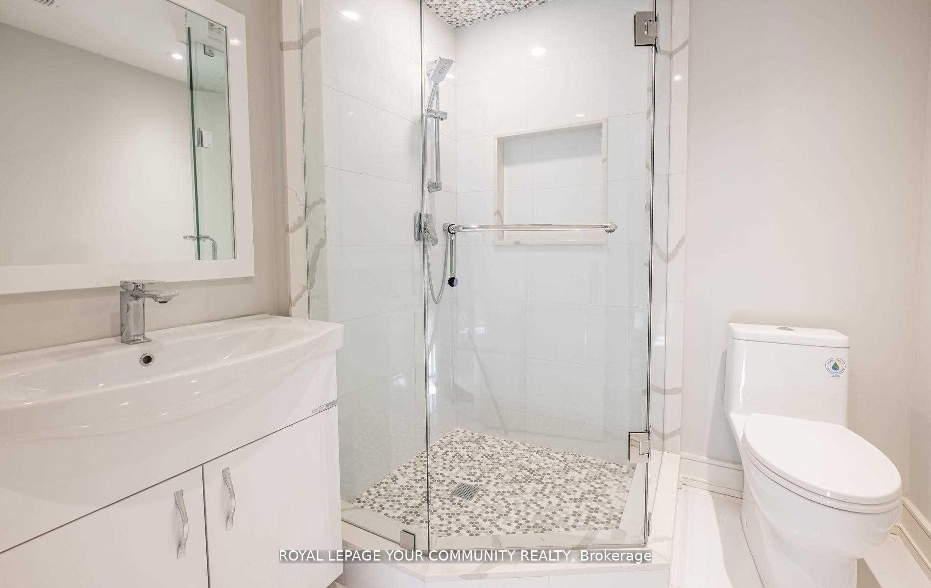Photo 18 of 380 Roehampton Avenue, Toronto, Mount Pleasant East — HOMEH