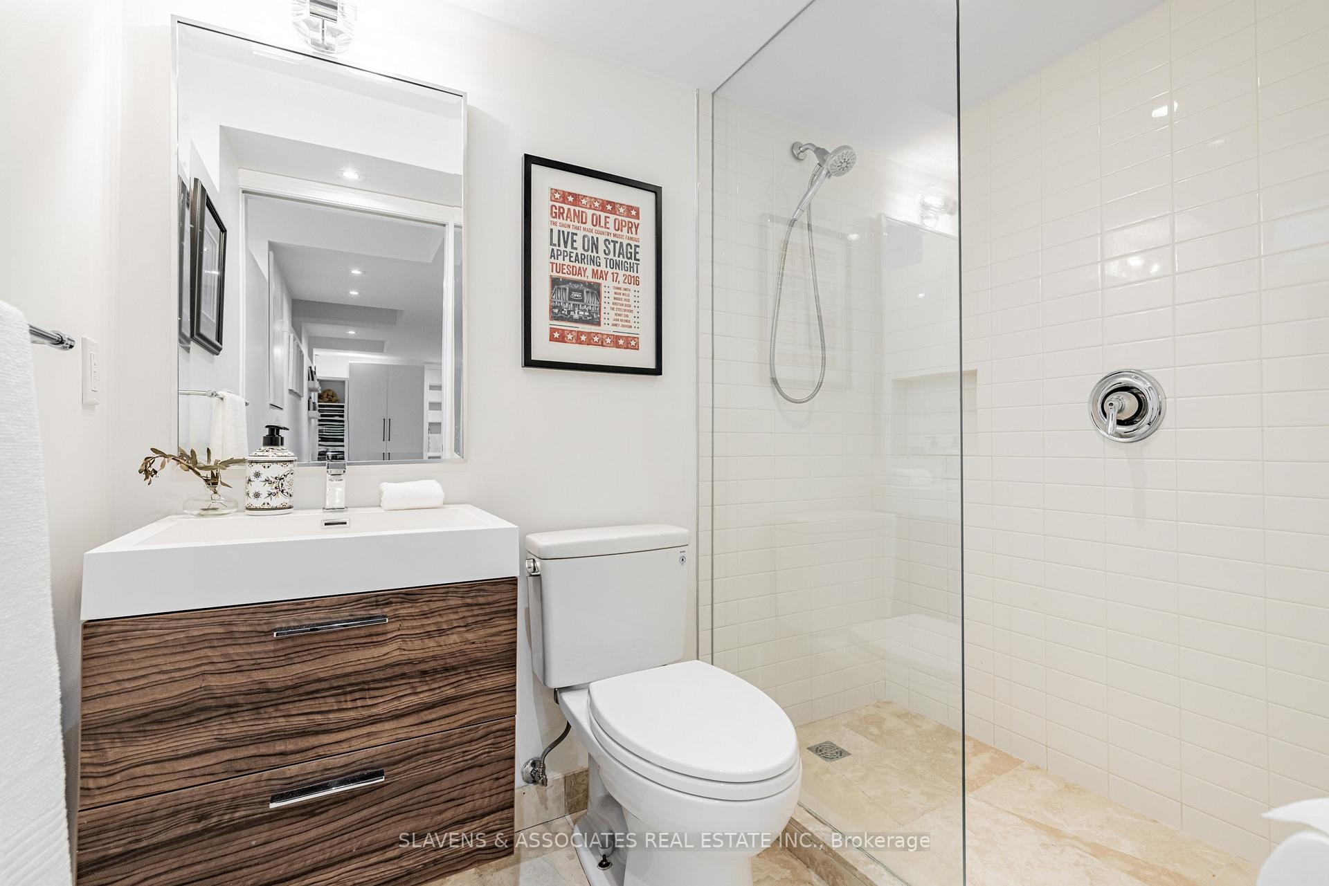 Photo 26 of 188 Fairlawn Avenue, Toronto, Lawrence Park North — HOMEH