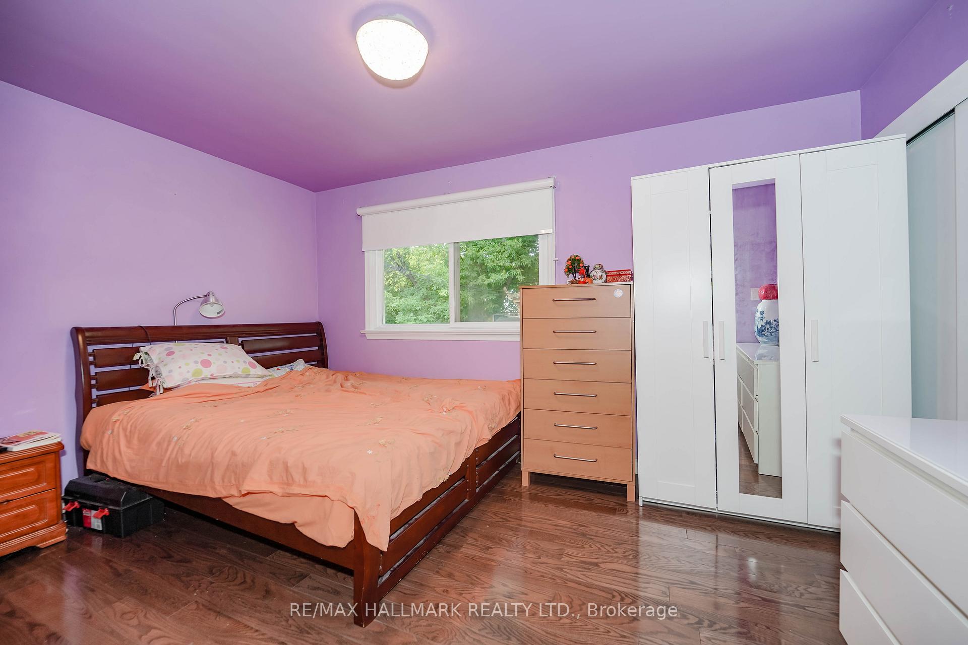Photo 7 of 16 Araman Drive, Scarborough, Tam O'Shanter-Sullivan — HOMEH