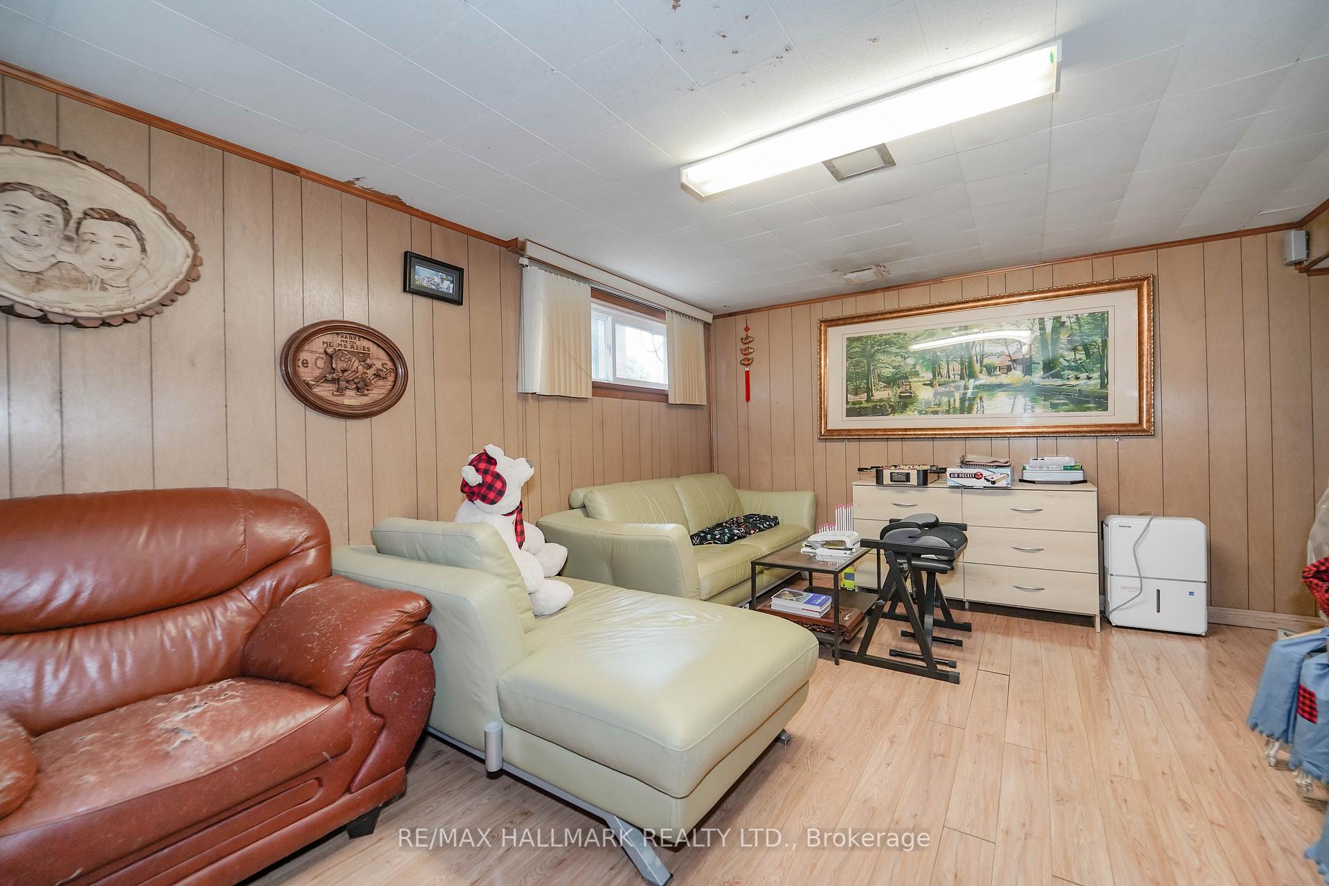 Photo 16 of 16 Araman Drive, Scarborough, Tam O'Shanter-Sullivan — HOMEH