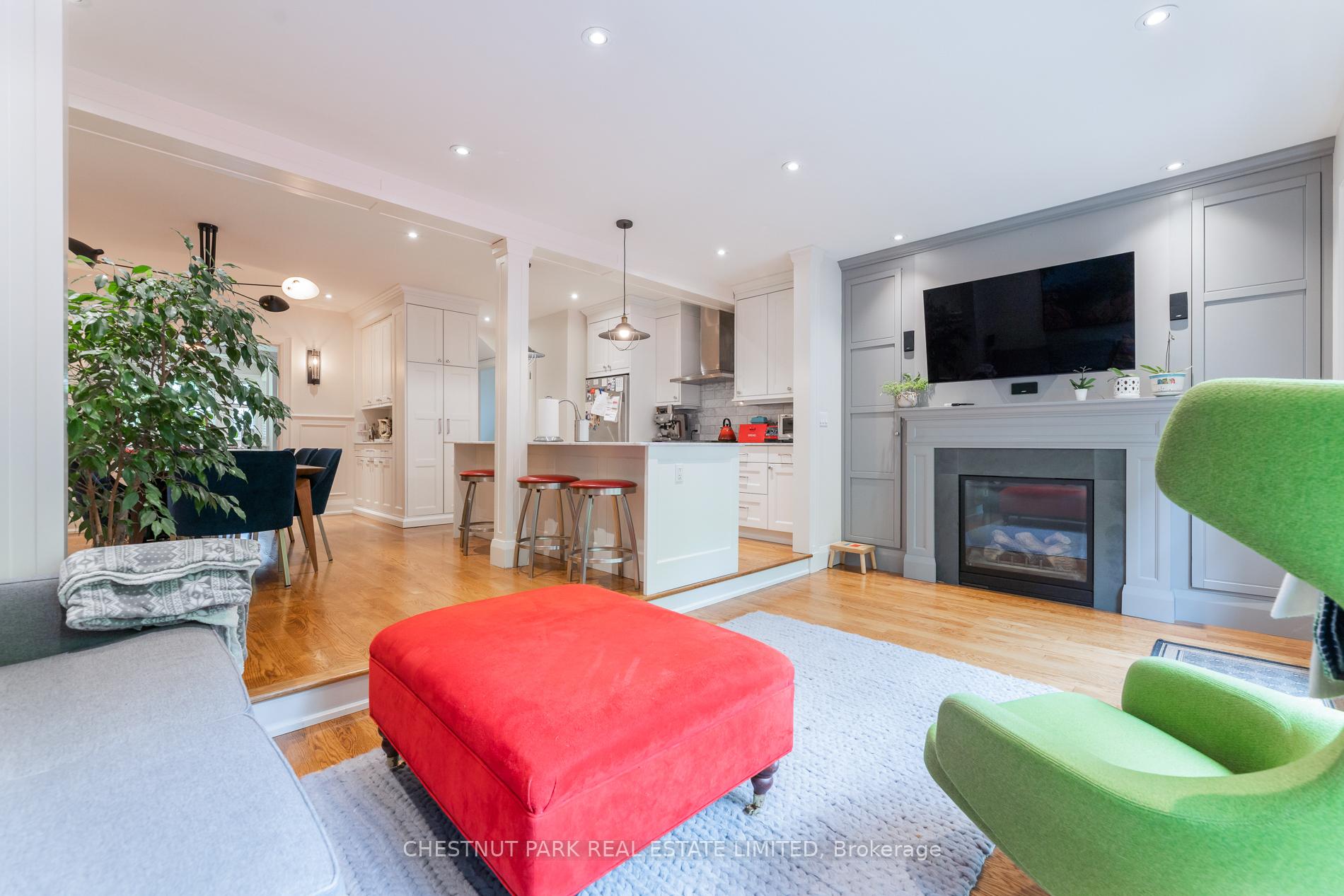 Photo 19 of 117 Douglas Avenue, Toronto, Lawrence Park North — HOMEH
