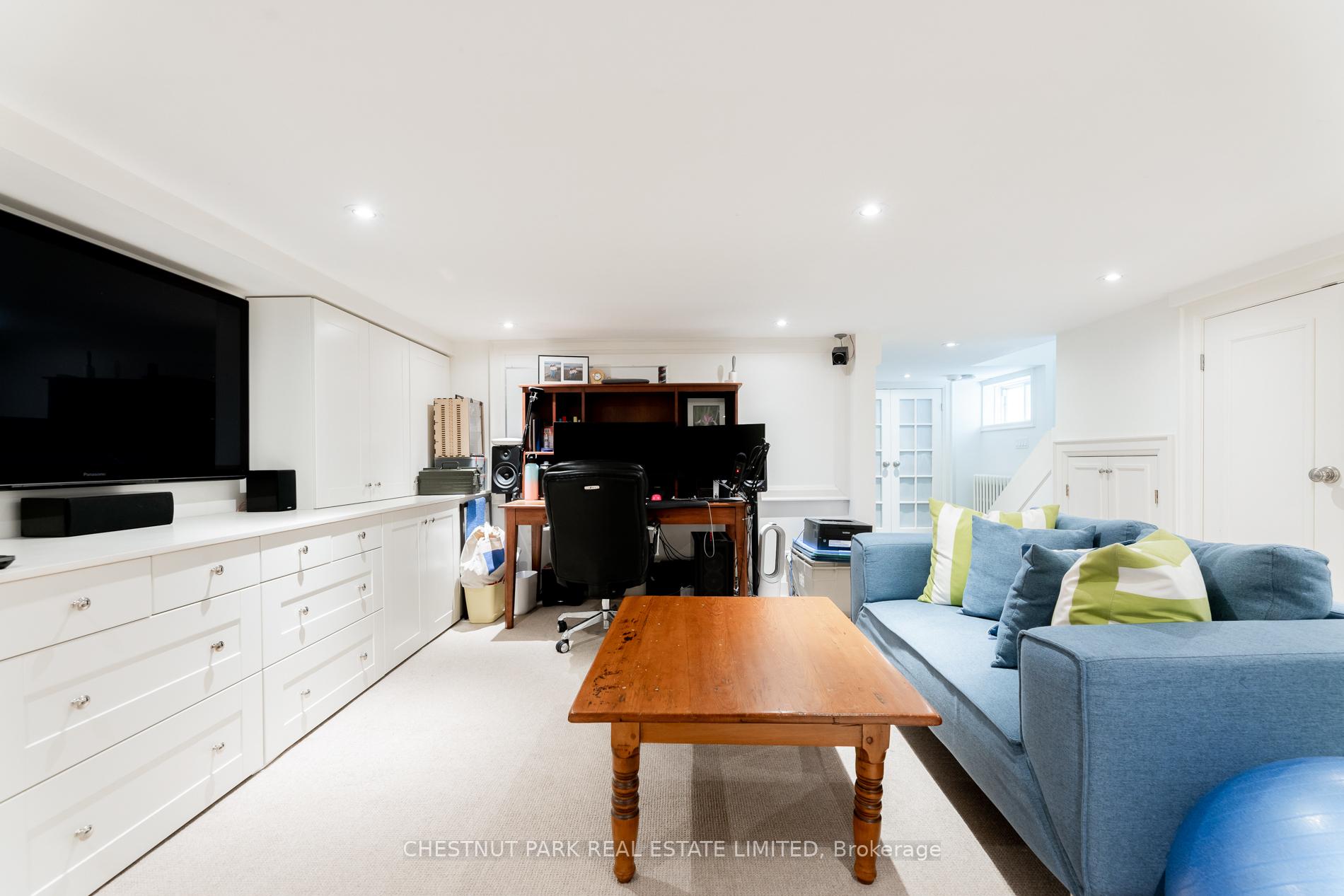 Photo 36 of 117 Douglas Avenue, Toronto, Lawrence Park North — HOMEH