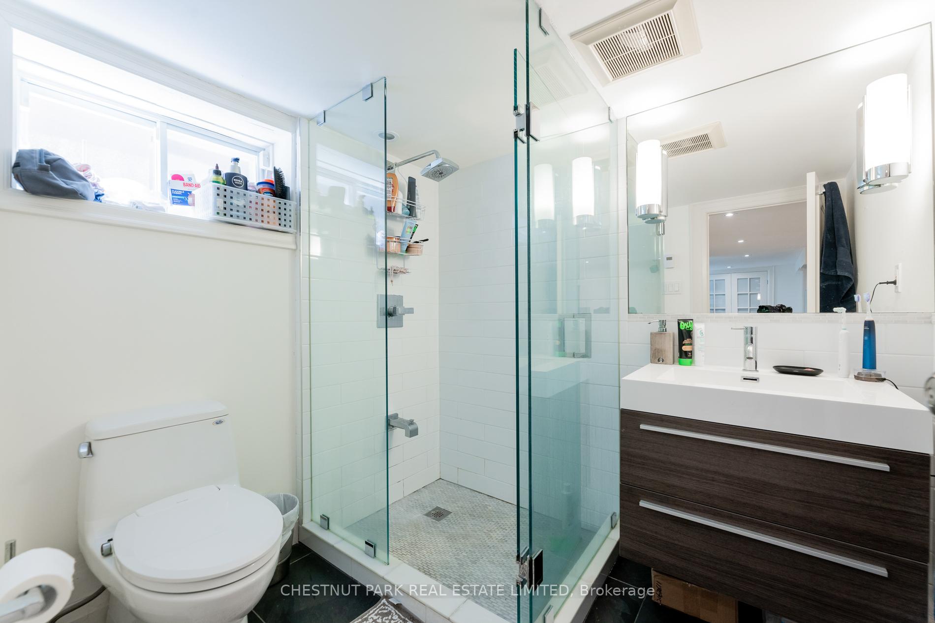 Photo 40 of 117 Douglas Avenue, Toronto, Lawrence Park North — HOMEH