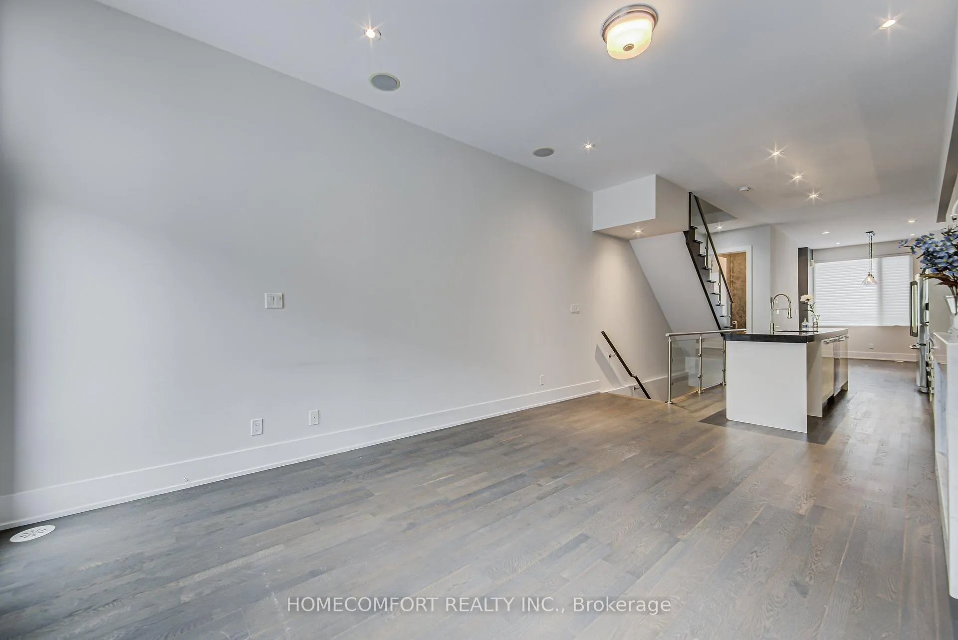 Photo 11 of 82 Boulton Avenue, Toronto, South Riverdale — HOMEH