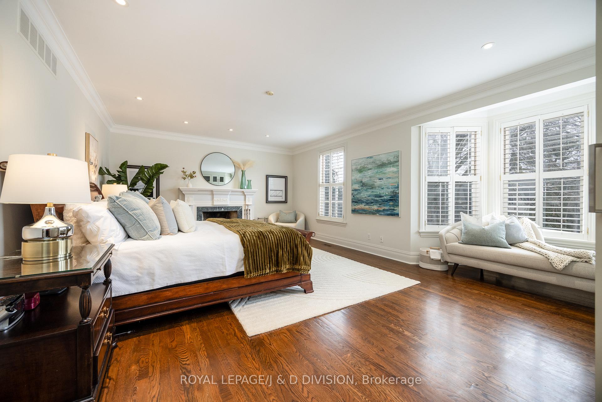 Photo 22 of 85 Joicey Boulevard, Toronto, Bedford Park-Nortown — HOMEH