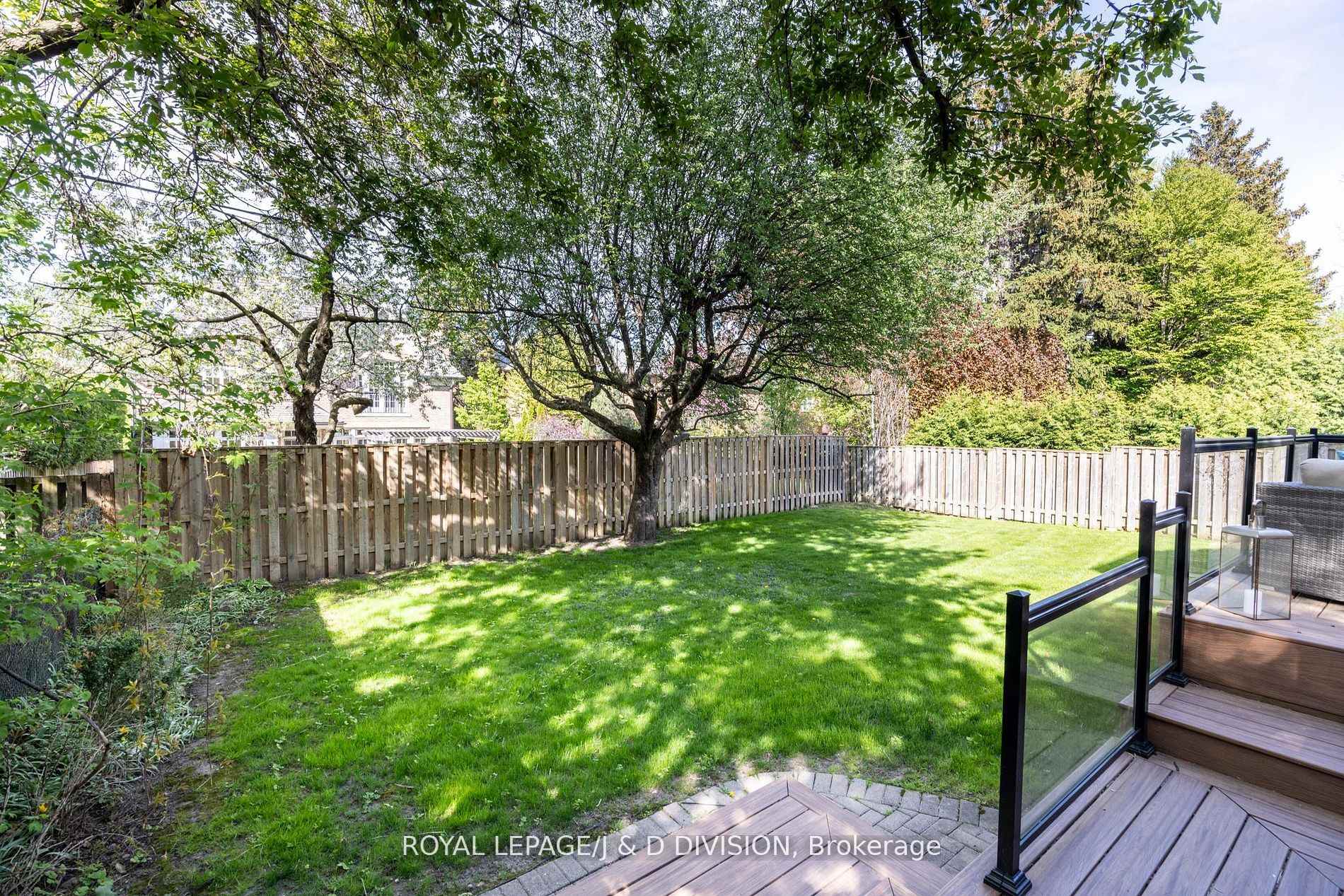 Photo 42 of 85 Joicey Boulevard, Toronto, Bedford Park-Nortown — HOMEH