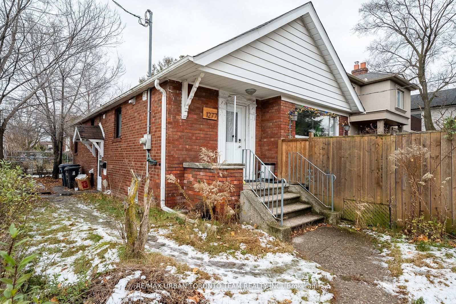 Photo 15 of Unit Lower Level Room A, 1277 Broadview Avenue, Toronto, Broadview North — HOMEH