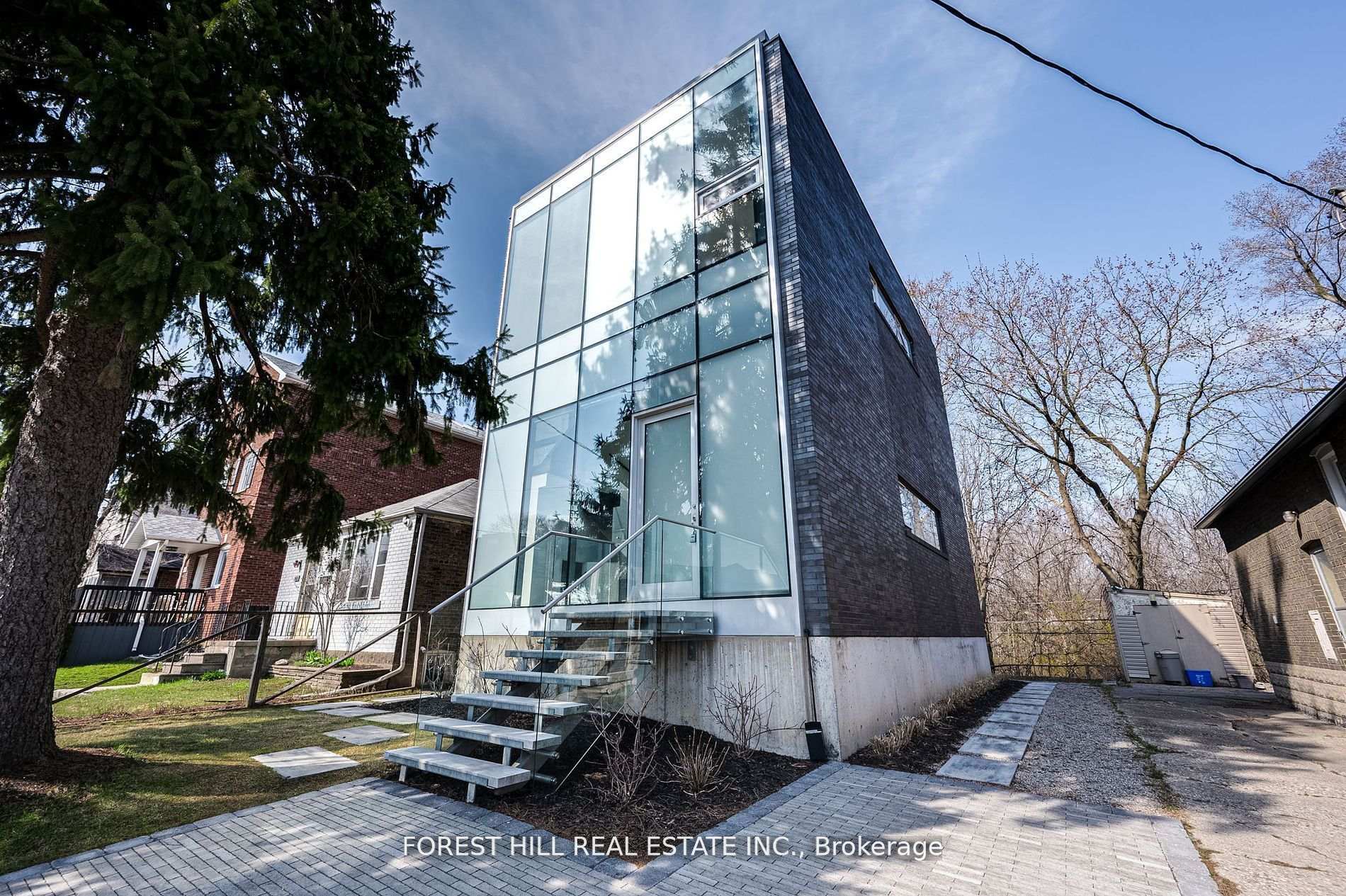 Front of 561 Arlington Avenue