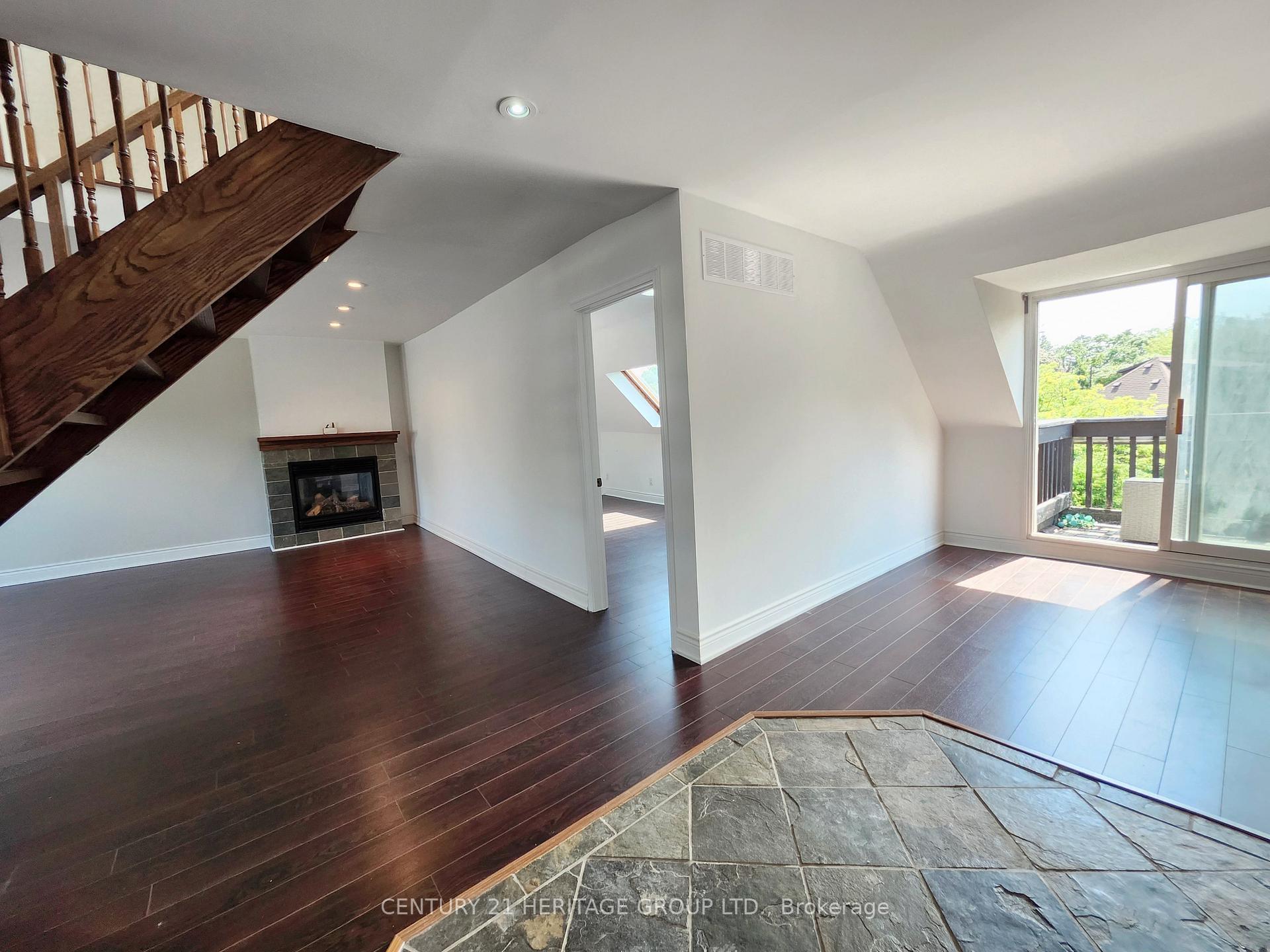 Photo 2 of Unit Top Fl., 1346 Avenue Road, Toronto, Lawrence Park South — HOMEH