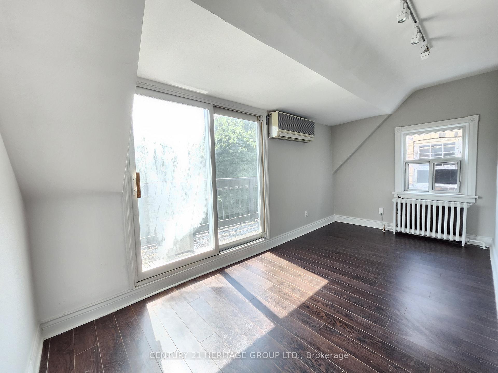 Photo 6 of Unit Top Fl., 1346 Avenue Road, Toronto, Lawrence Park South — HOMEH