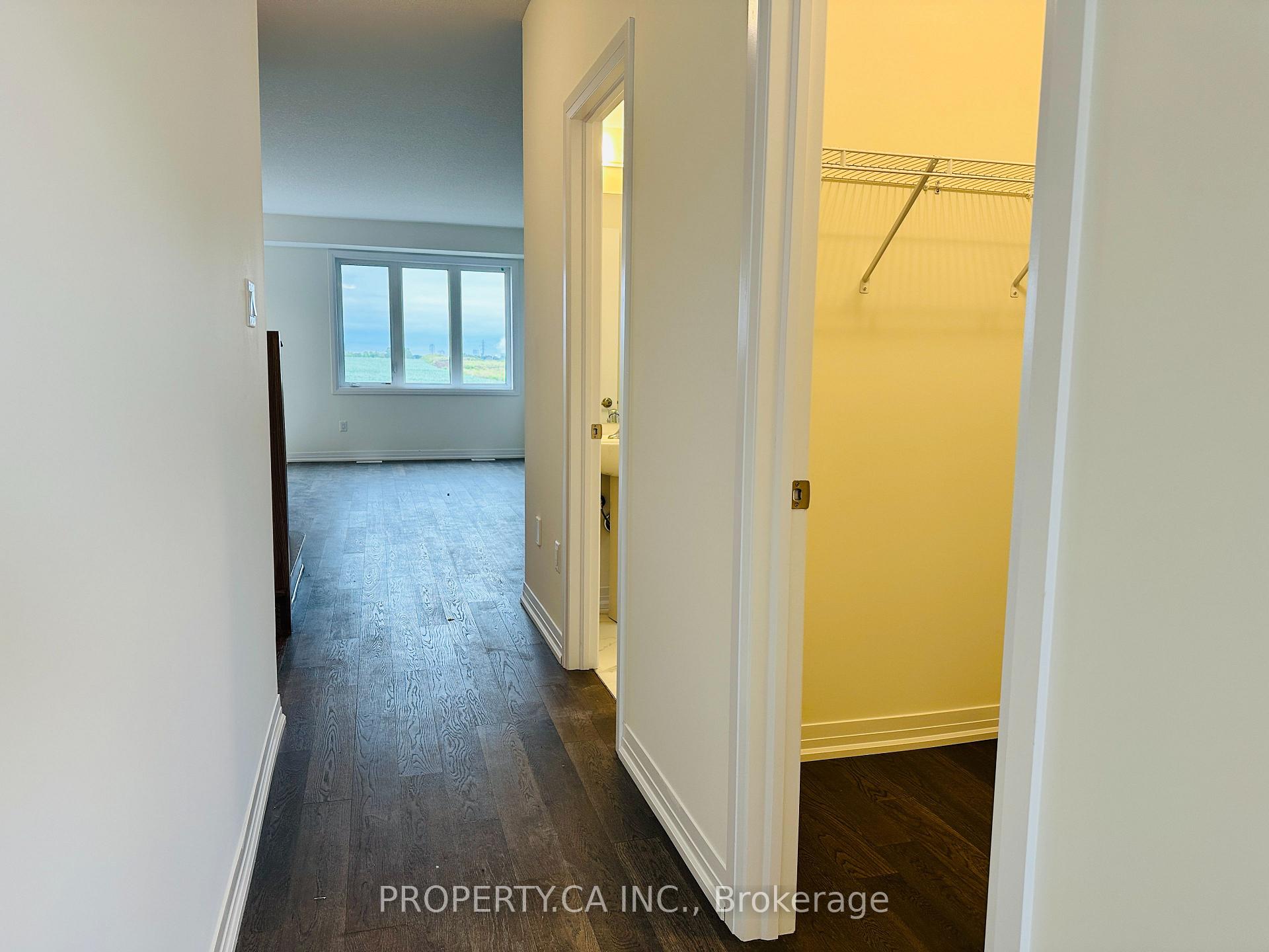 Photo 6 of 21 Niagara Drive, Thorold, Rolling Meadows — HOMEH