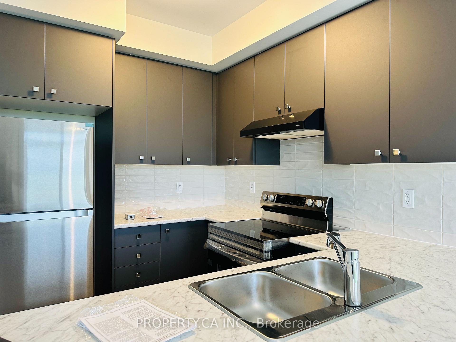 Photo 23 of 21 Niagara Drive, Thorold, Rolling Meadows — HOMEH