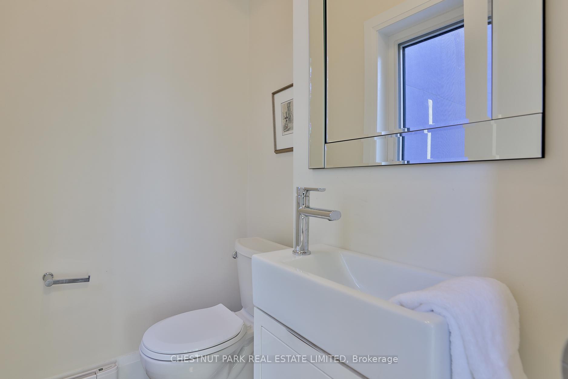 Photo 15 of 5 Minto Street, Toronto, Greenwood-Coxwell — HOMEH