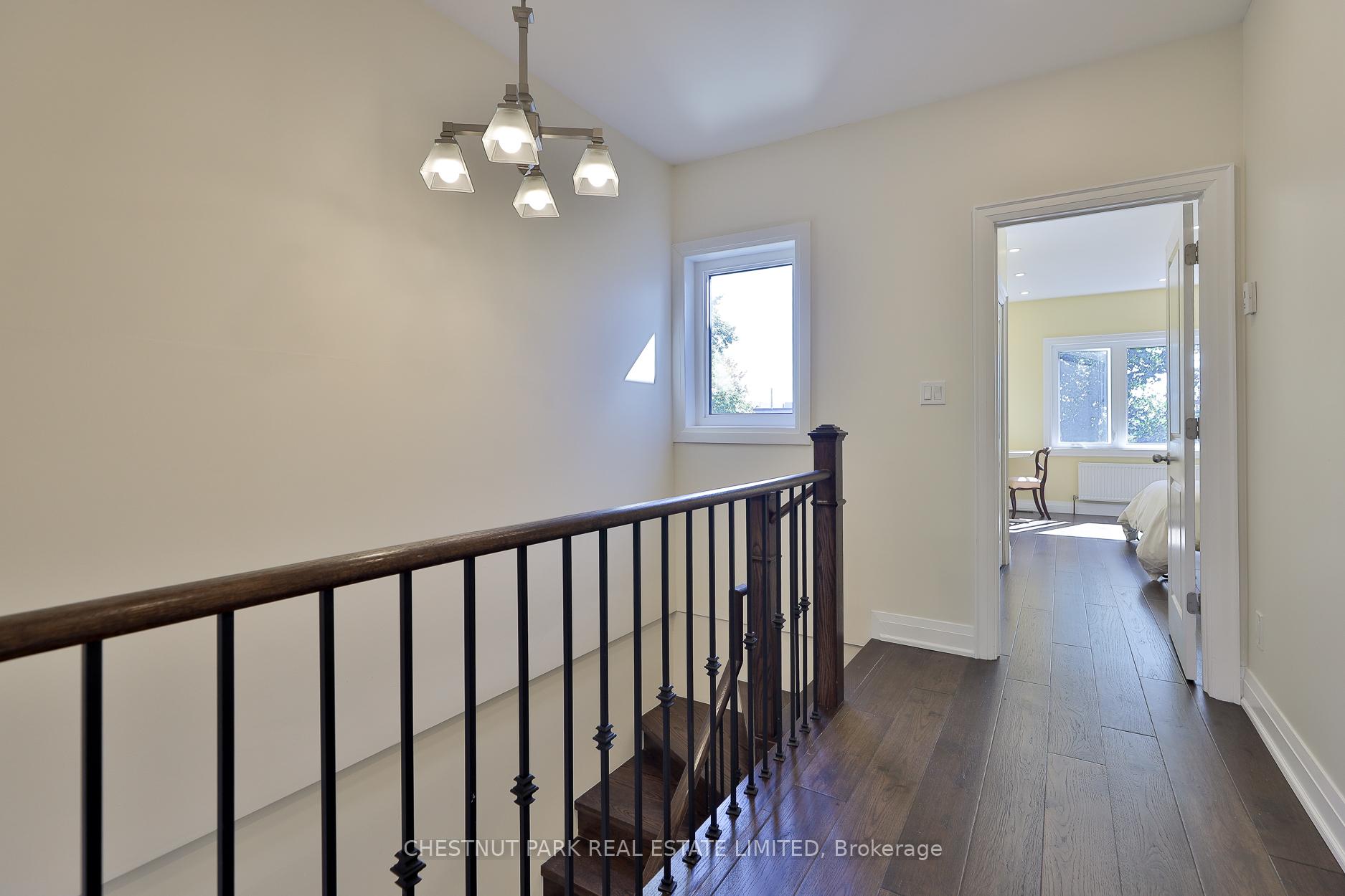 Photo 32 of 5 Minto Street, Toronto, Greenwood-Coxwell — HOMEH