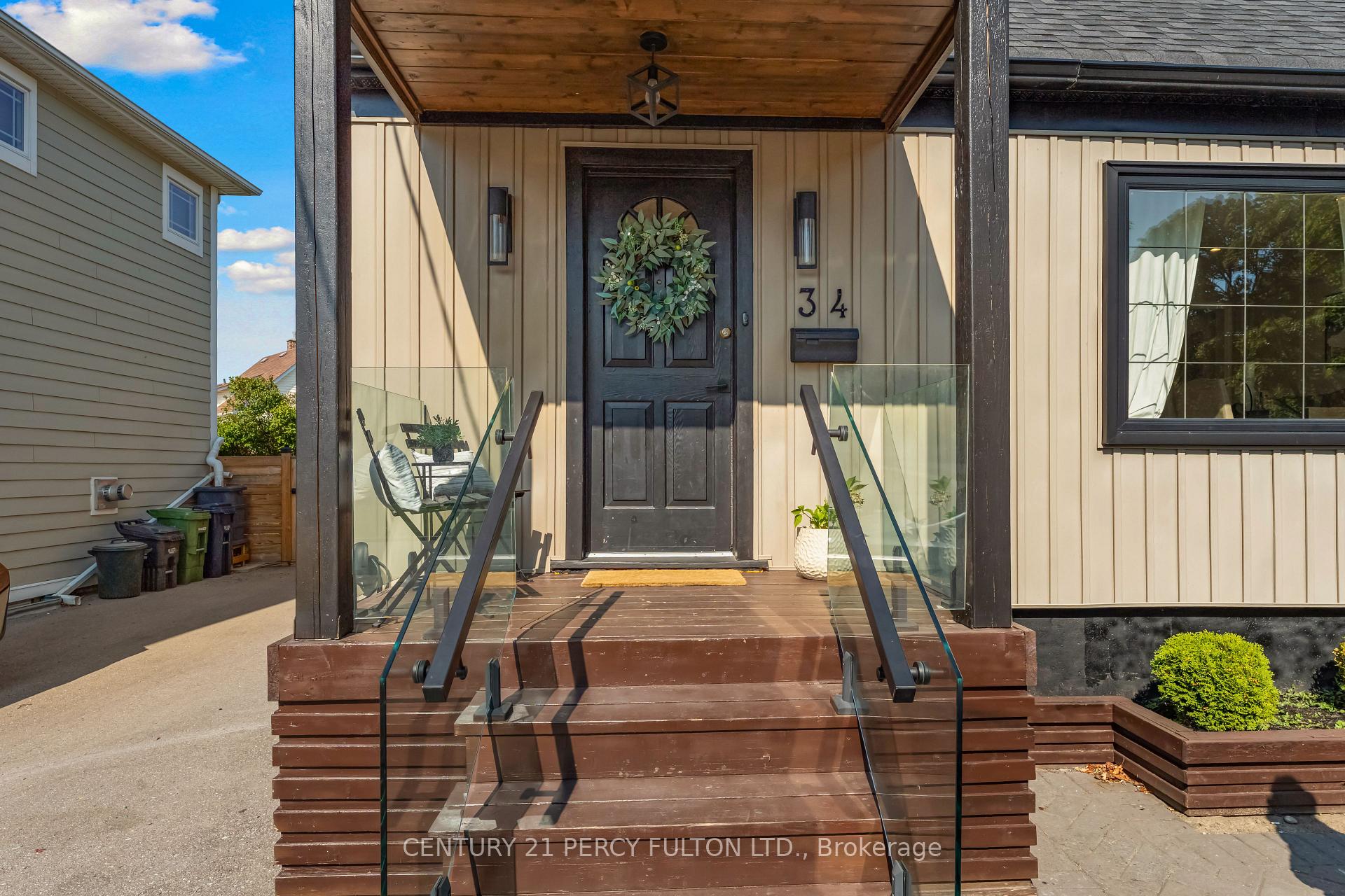Photo 2 of 34 Topham Road, Toronto, O'Connor-Parkview — HOMEH