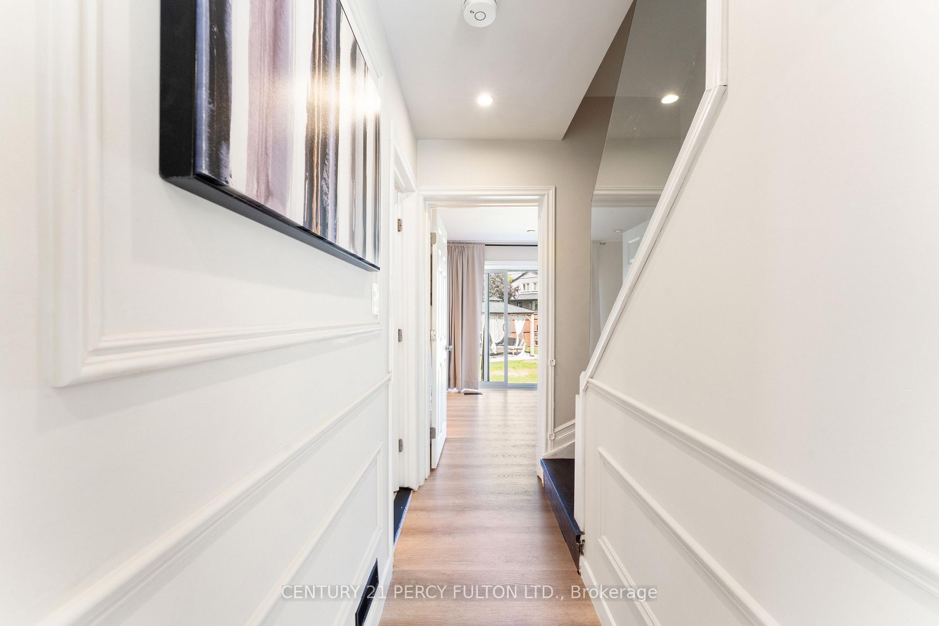 Photo 13 of 34 Topham Road, Toronto, O'Connor-Parkview — HOMEH