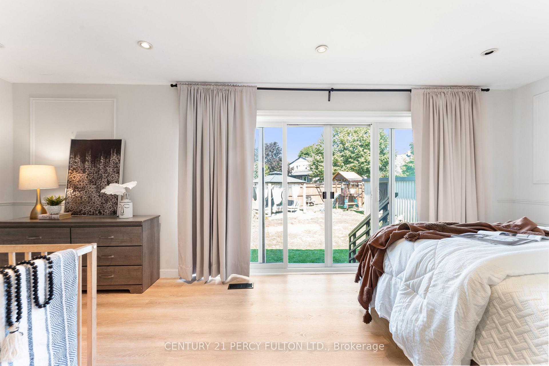 Photo 17 of 34 Topham Road, Toronto, O'Connor-Parkview — HOMEH