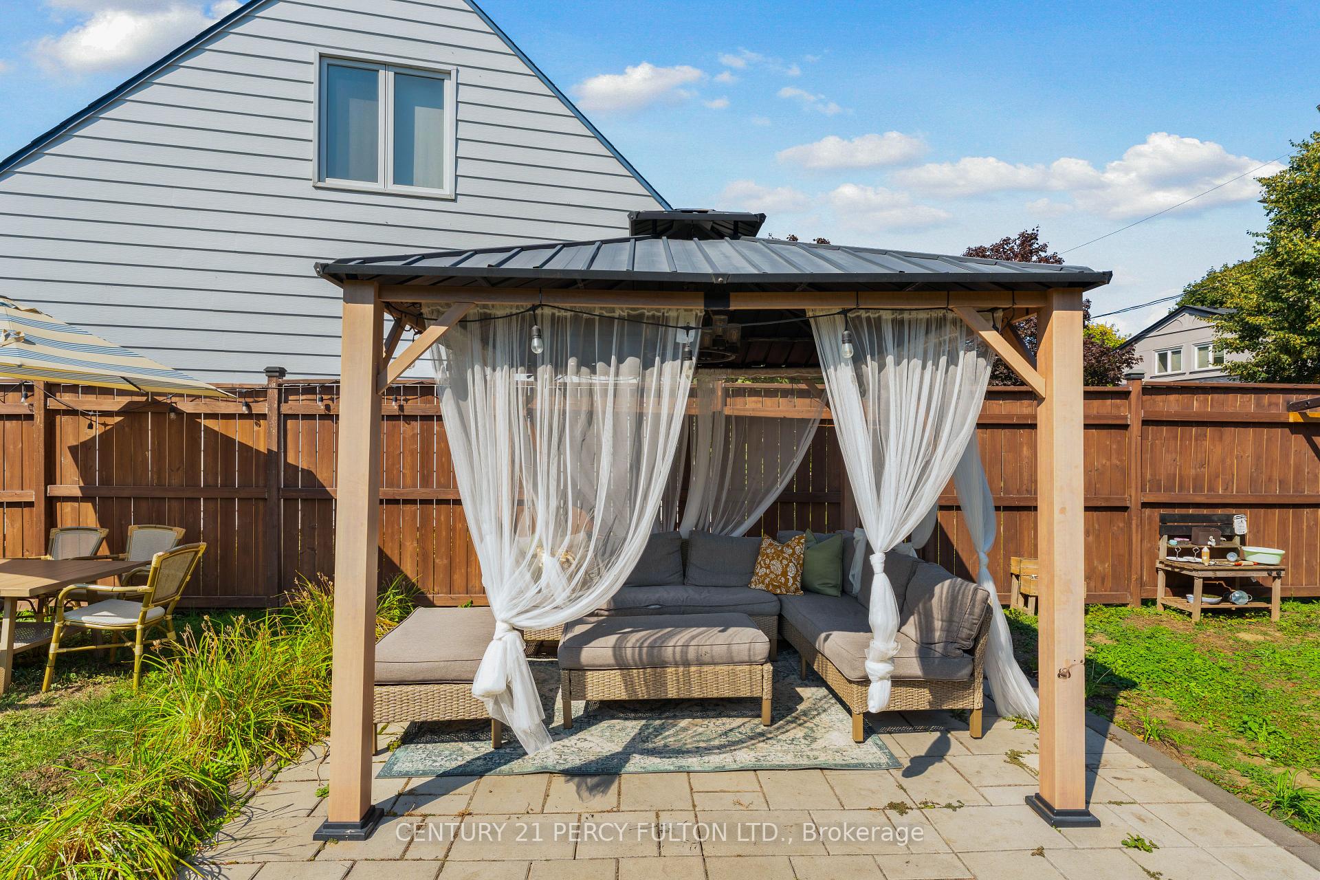 Photo 24 of 34 Topham Road, Toronto, O'Connor-Parkview — HOMEH