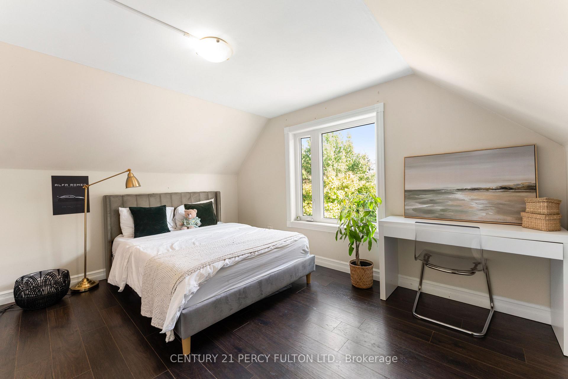 Photo 37 of 34 Topham Road, Toronto, O'Connor-Parkview — HOMEH